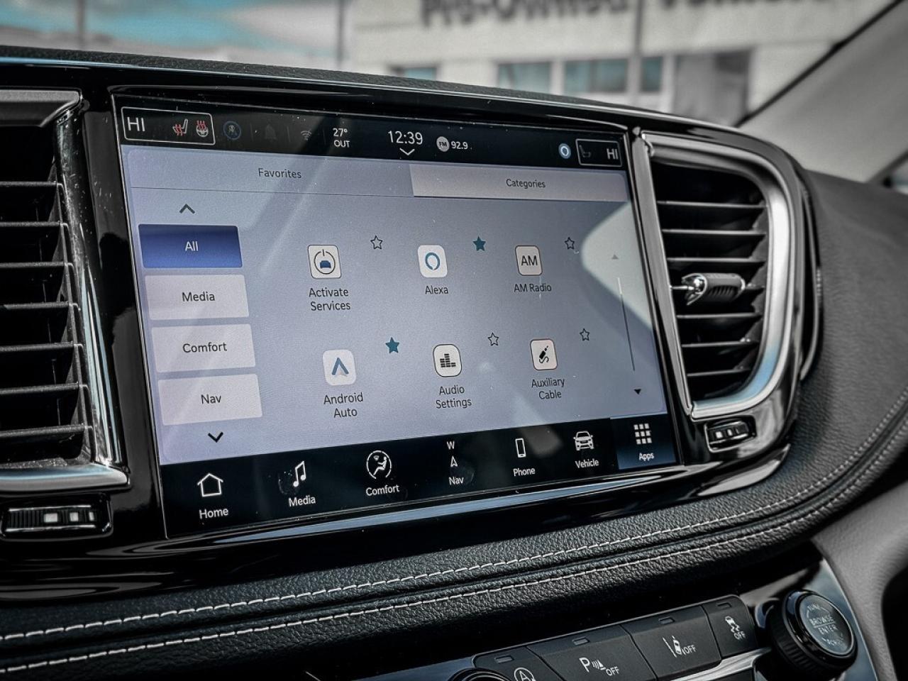 2024 Chrysler Pacifica Limited   PWR DOORS   REMOTE START   HEATED/VENTED Photo