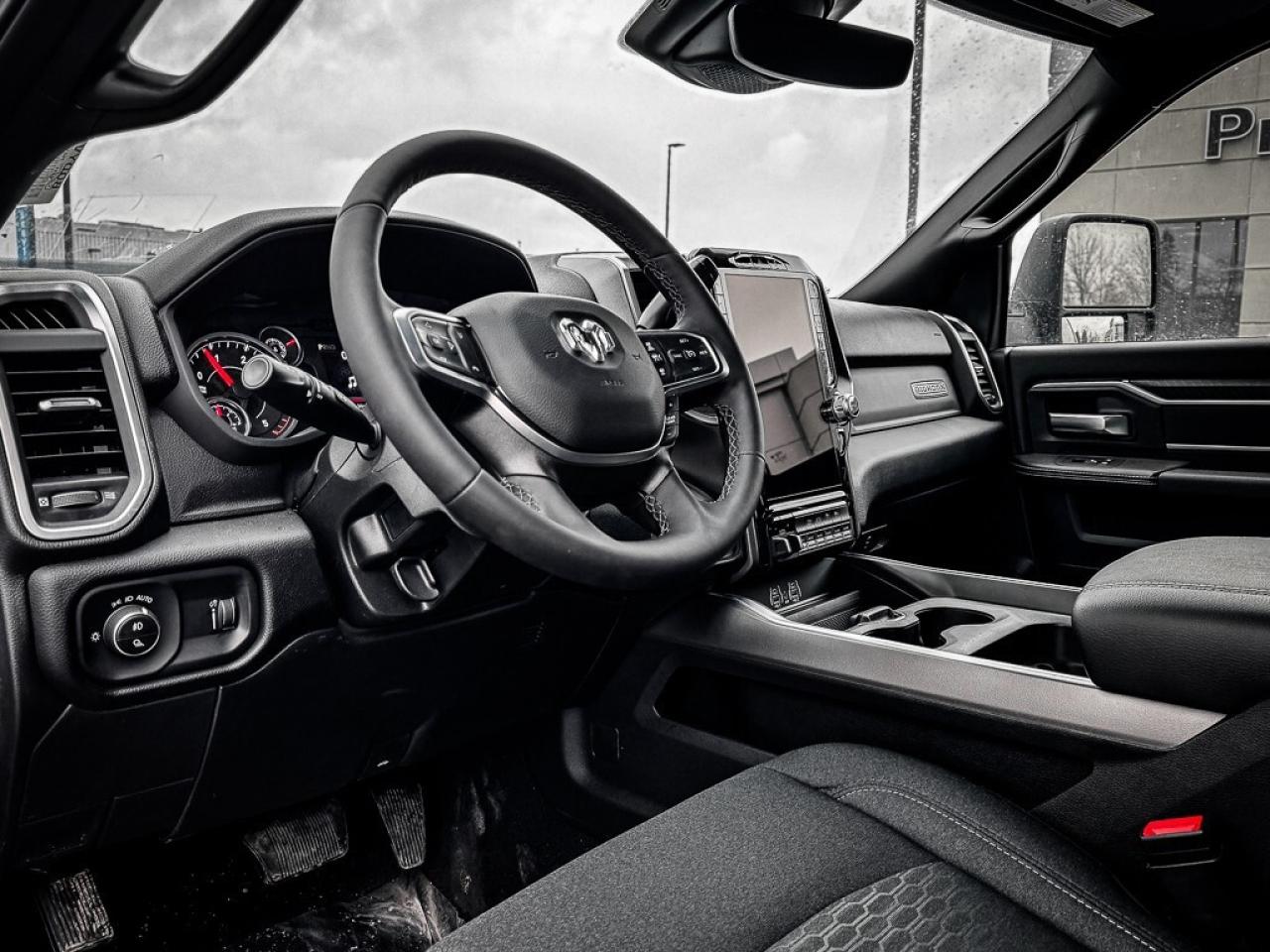 2025 RAM 3500 Big Horn   CREW   LEVEL 1   5TH WHEEL PREP   HEATE Photo2