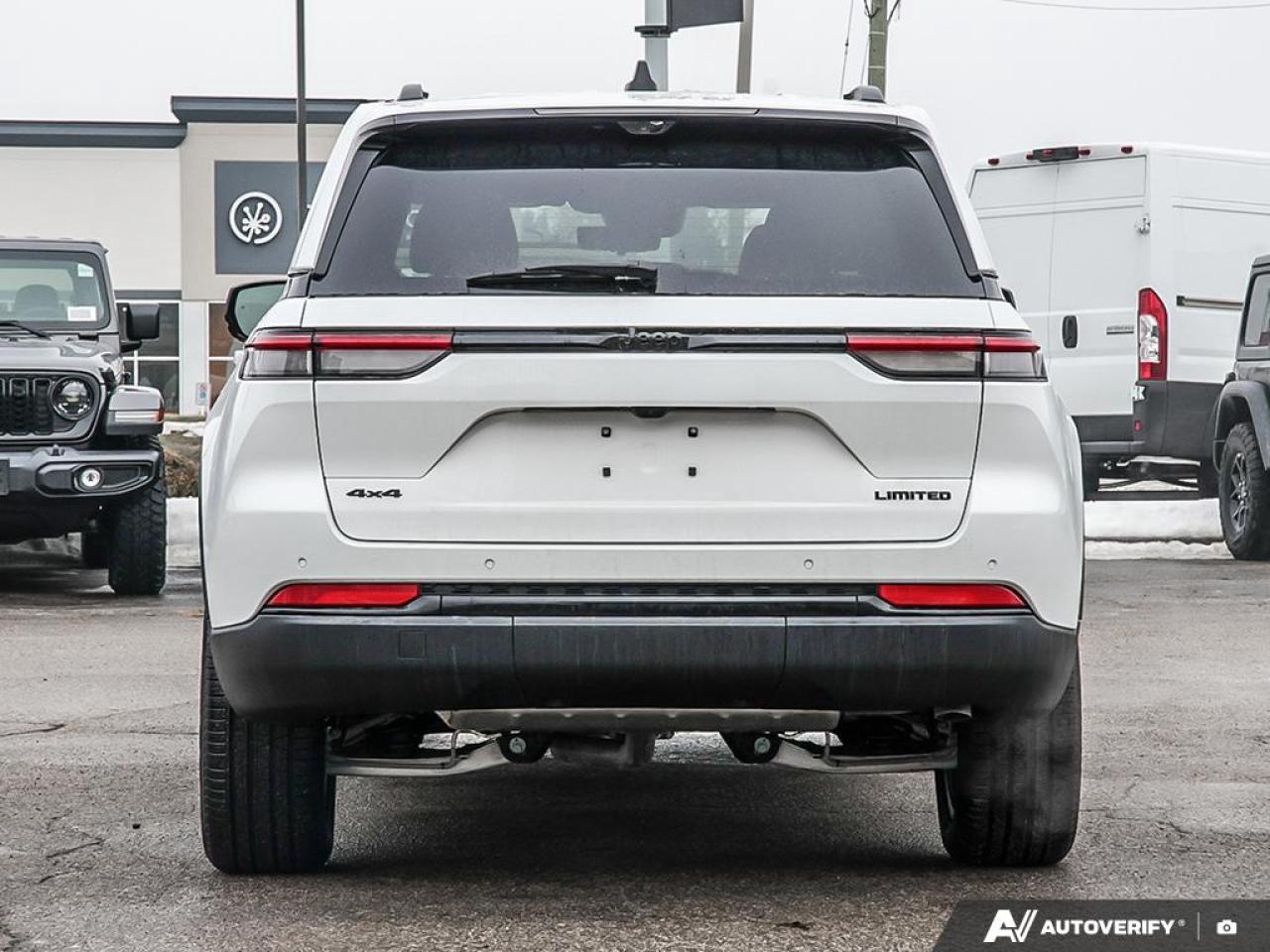 2025 Jeep Grand Cherokee Limited 4dr 4x4 Photo