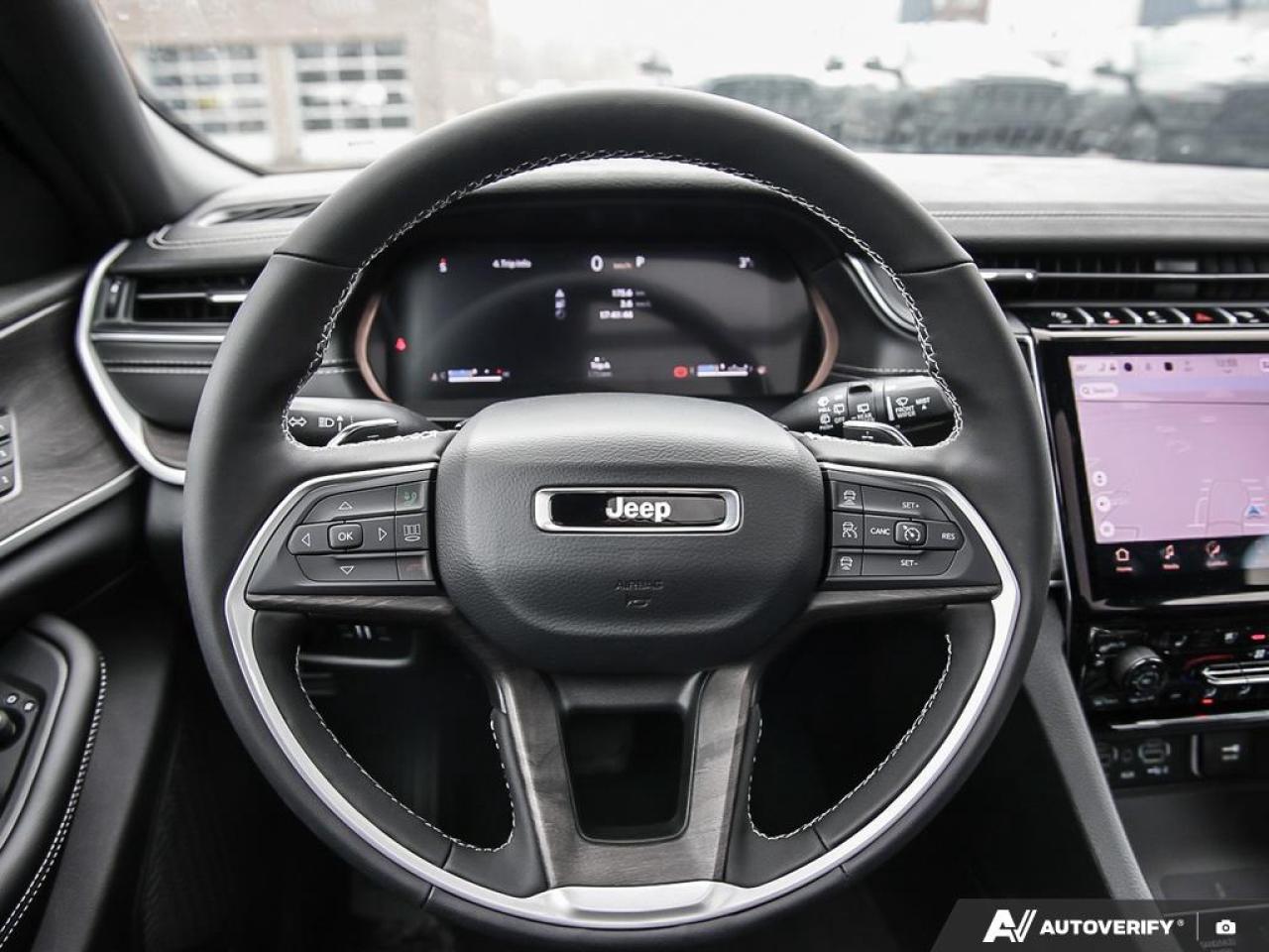 2025 Jeep Grand Cherokee Limited 4dr 4x4 Photo