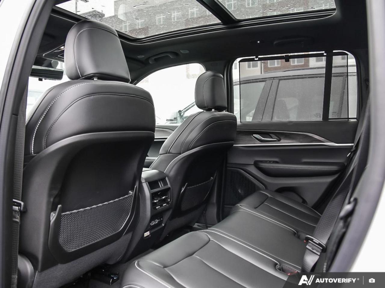 2025 Jeep Grand Cherokee Limited 4dr 4x4 Photo