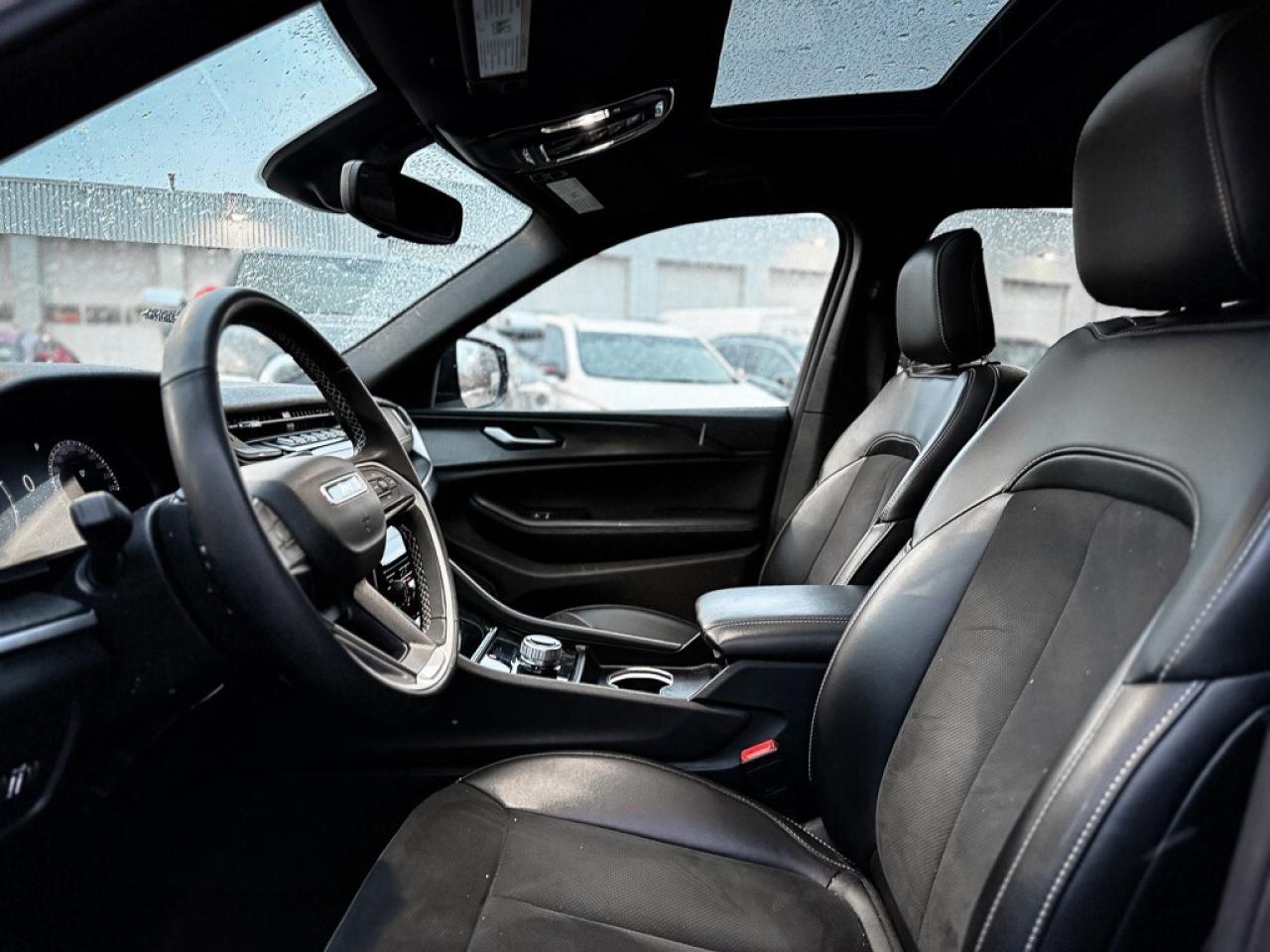 2024 Jeep Grand Cherokee L Laredo   ALTITUDE   7 PASSENGER   TOW PKG   SUNROO Photo3