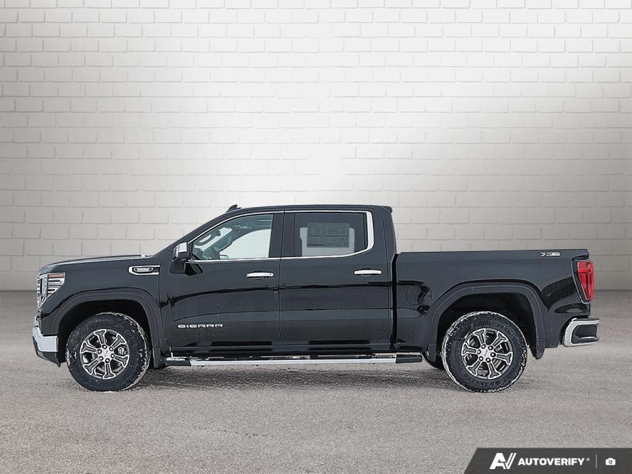 2026 GMC Sierra 1500 Crew Cab Short Box 4-Wheel Drive SLT Photo