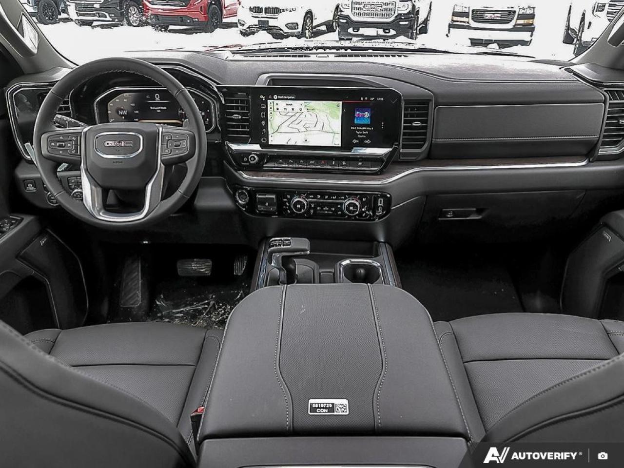 2026 GMC Sierra 1500 Crew Cab Short Box 4-Wheel Drive SLT Photo