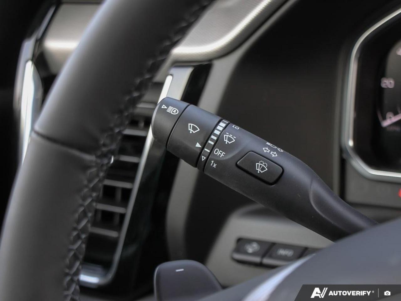 2026 GMC Sierra 1500 Crew Cab Short Box 4-Wheel Drive Denali Photo