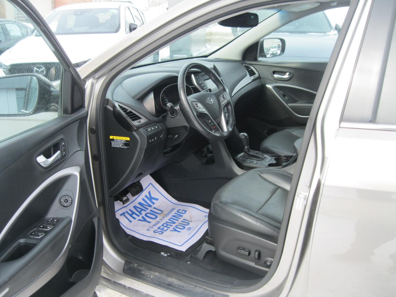 2015 Hyundai Santa Fe Sport 2.4 Luxury (A6) 4dr All-Wheel Drive Photo