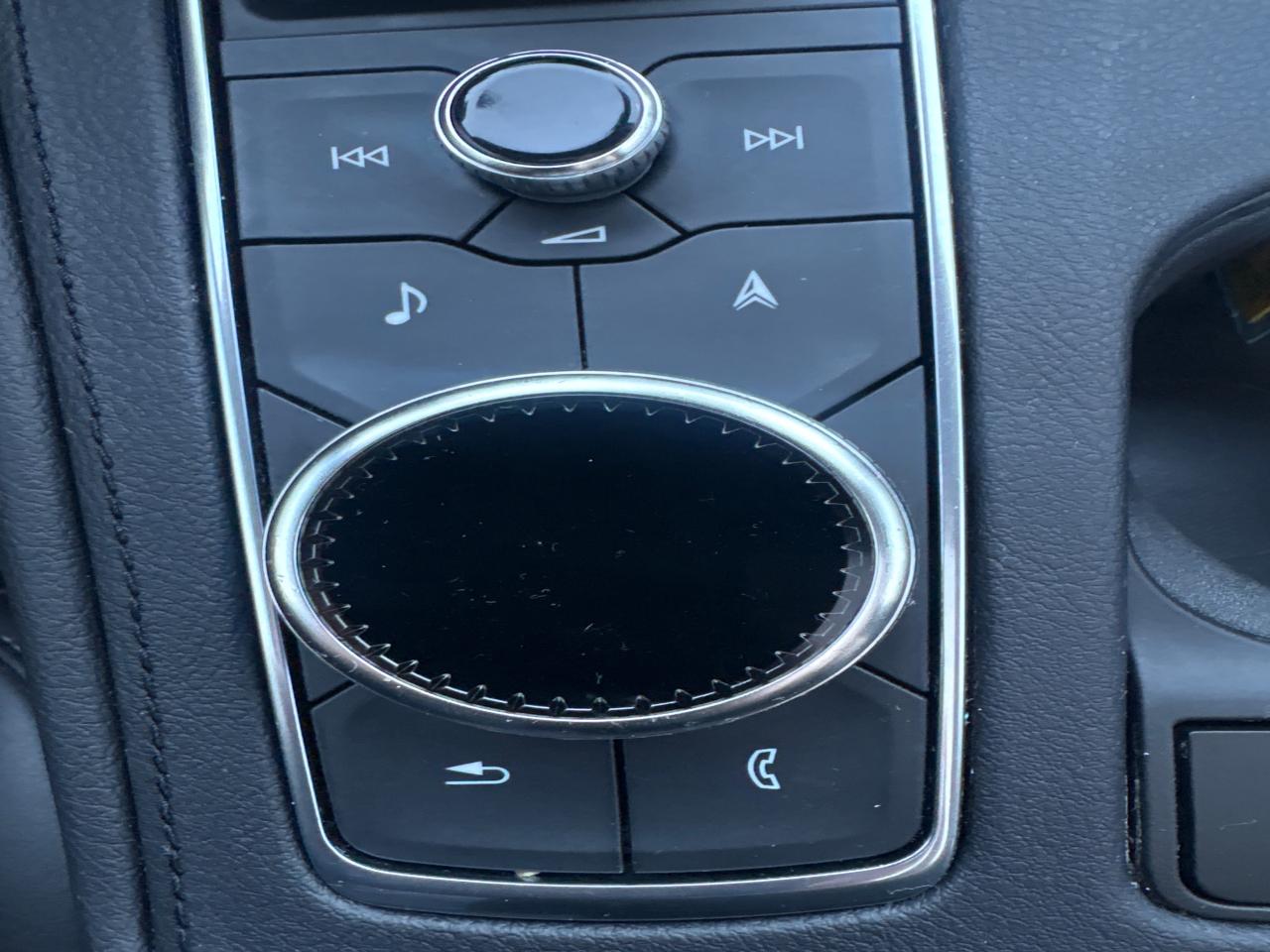 2020 Cadillac XT4 Premium Luxury AWD + Comf/Conv Pkgs + Sunroof + Na Photo