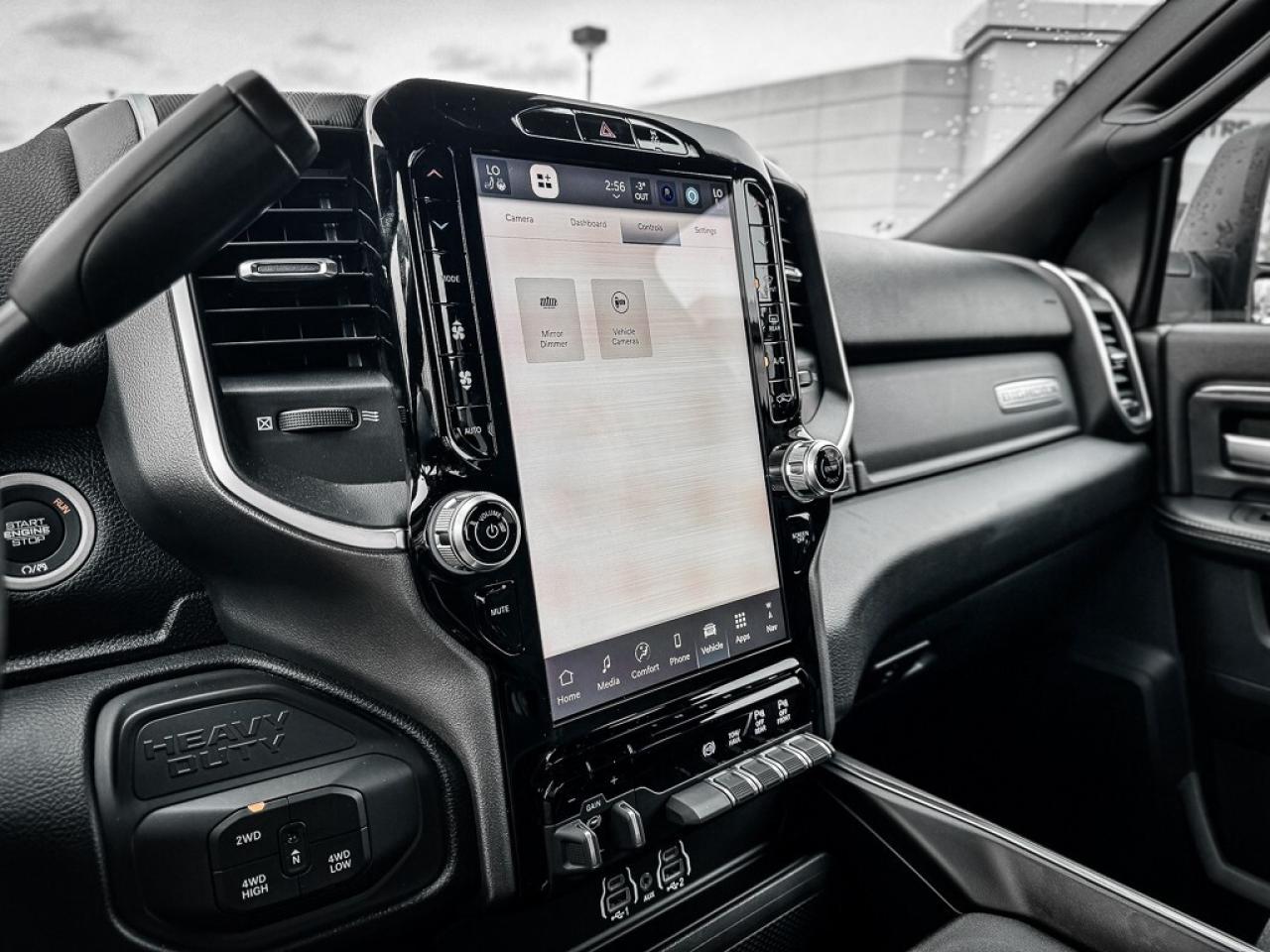 2025 RAM 2500 Big Horn   CREW   LEVEL 1   NIGHT EDITION   5TH WH Photo