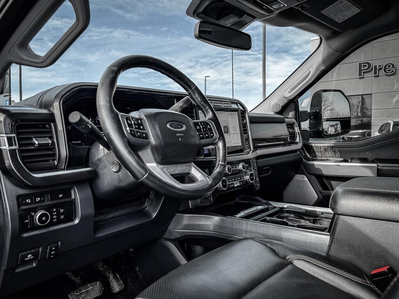 2024 Ford F-450 Lariat   CREW   DUALLY   LARIAT ULTIMATE PKG   FX4 Photo