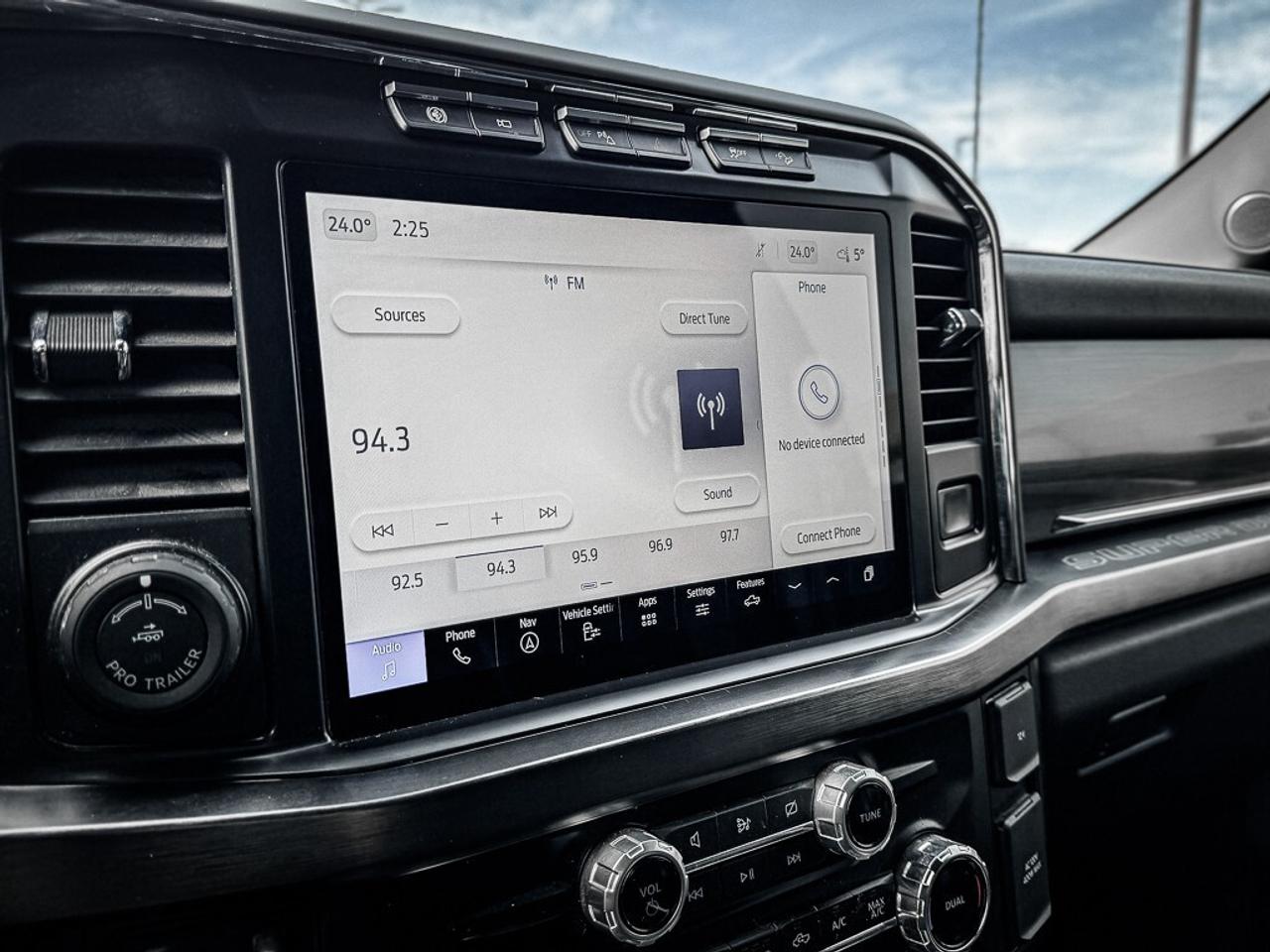 2024 Ford F-450 Lariat   CREW   DUALLY   LARIAT ULTIMATE PKG   FX4 Photo