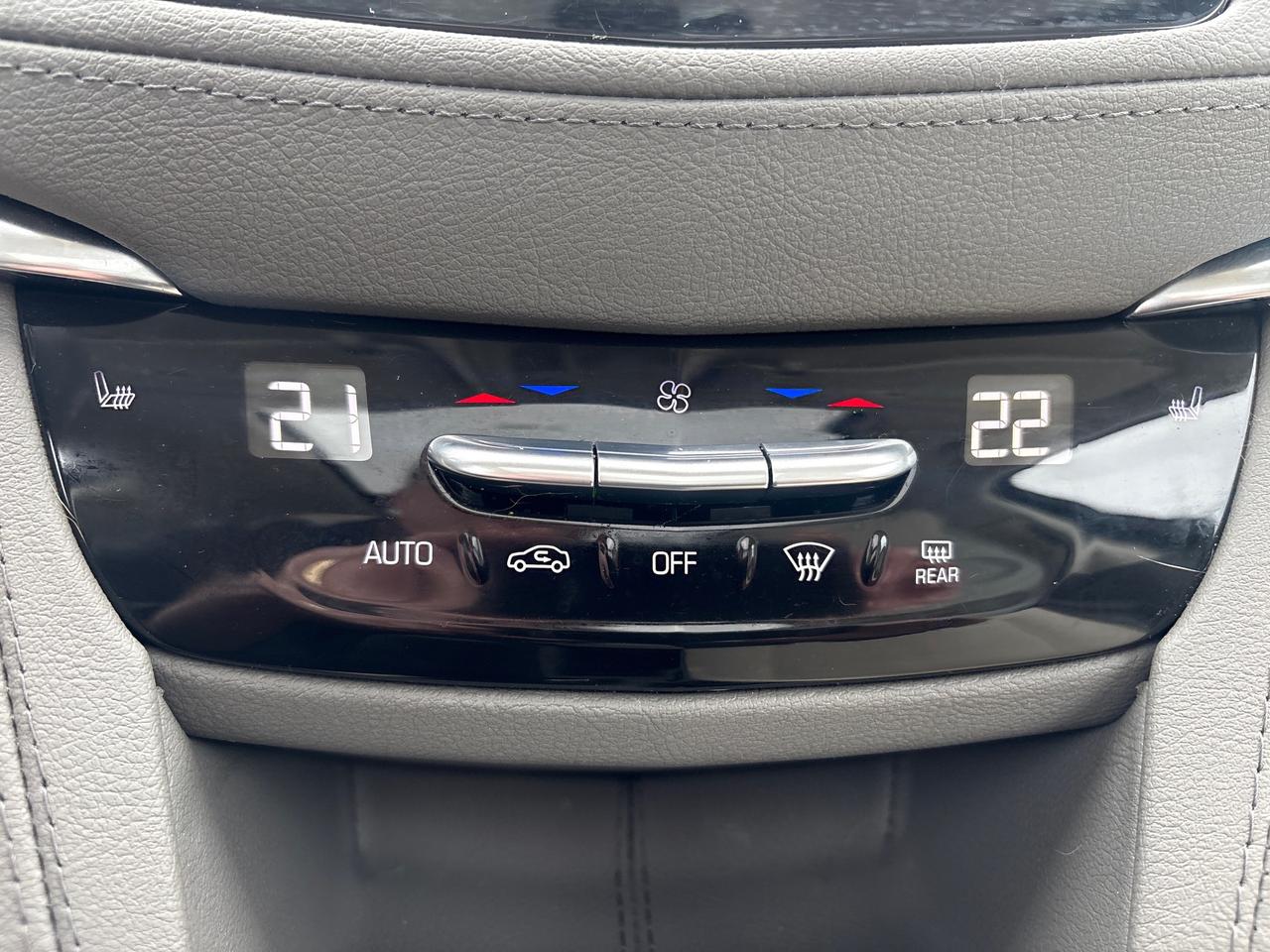 2023 Cadillac XT5 Premium Luxury AWD + Tech Pkg + Drivers Assist Pkg Photo