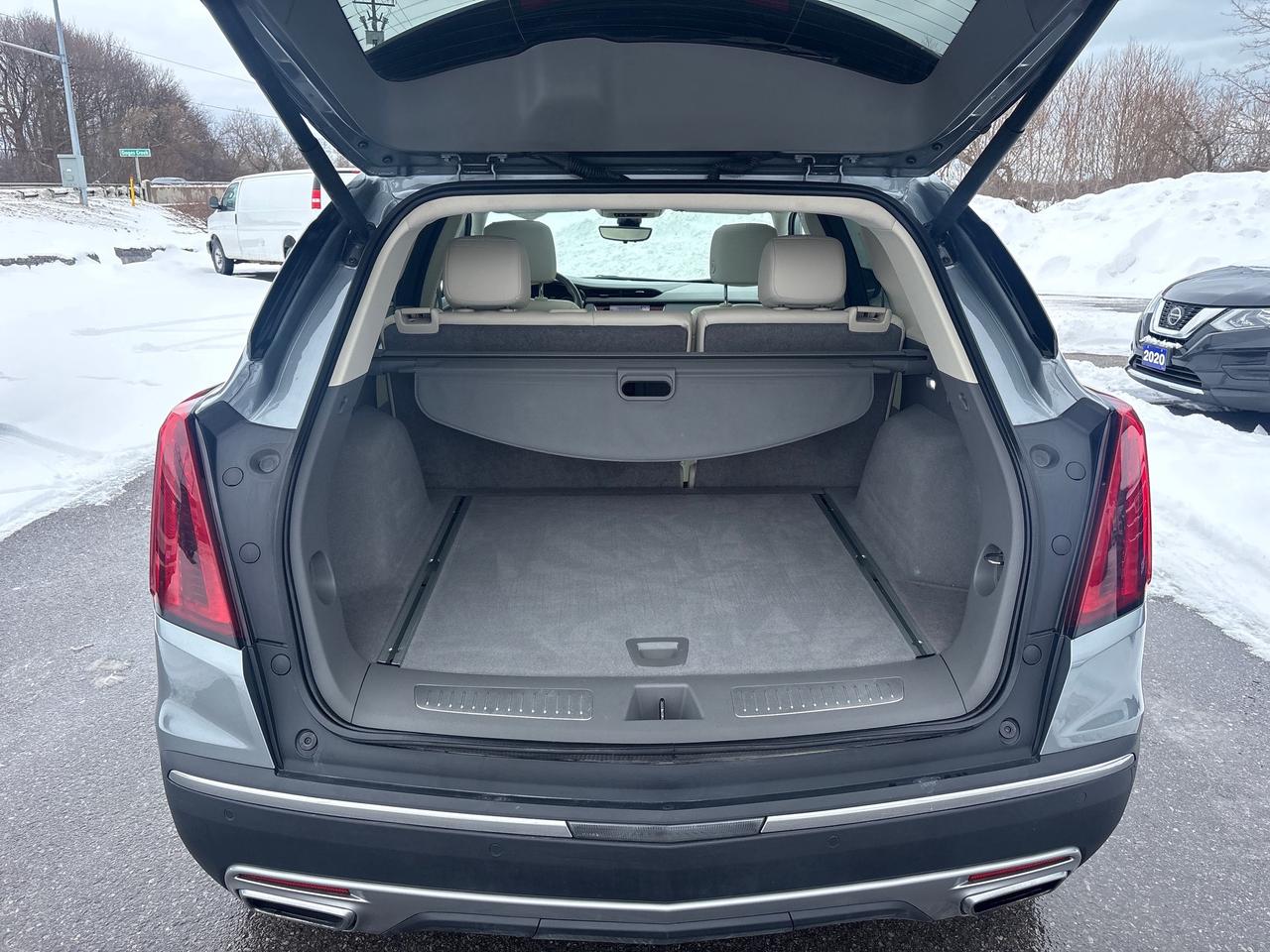 2023 Cadillac XT5 Premium Luxury AWD + Tech Pkg + Drivers Assist Pkg Photo