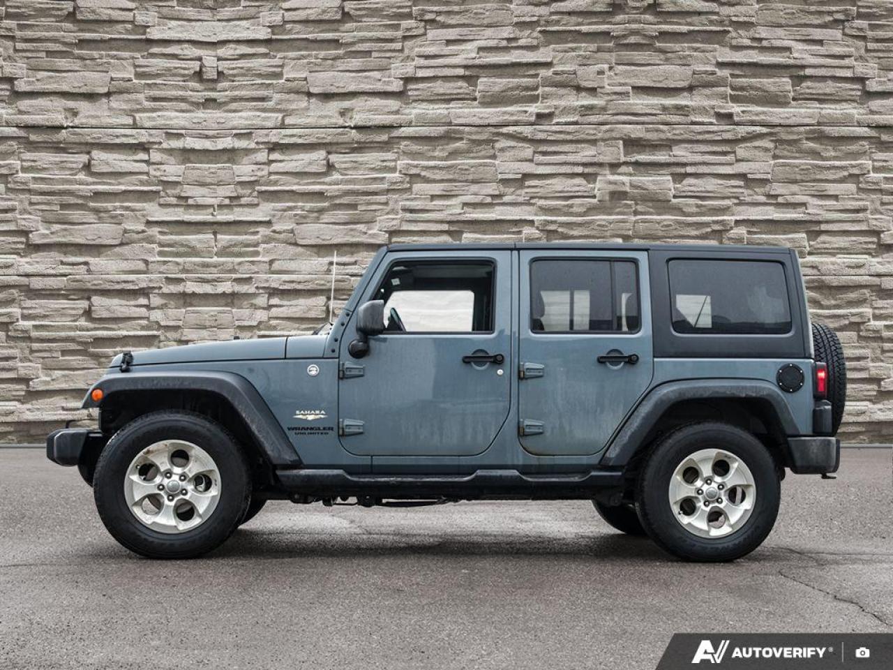 2015 Jeep WRANGLER UNLIMITED Sahara 4dr 4x4 Photo
