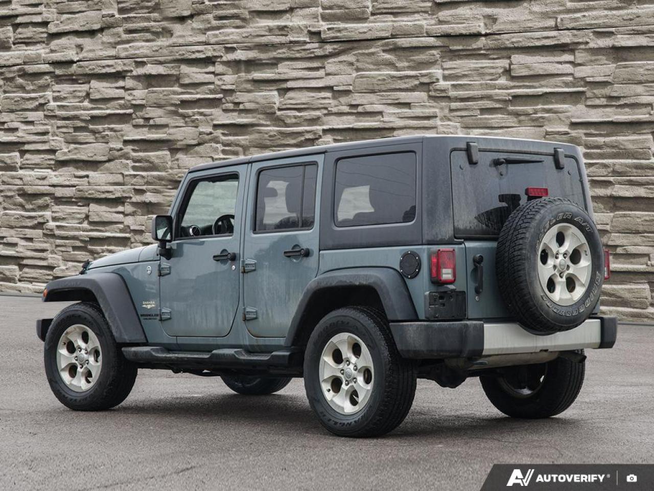 2015 Jeep WRANGLER UNLIMITED Sahara 4dr 4x4 Photo
