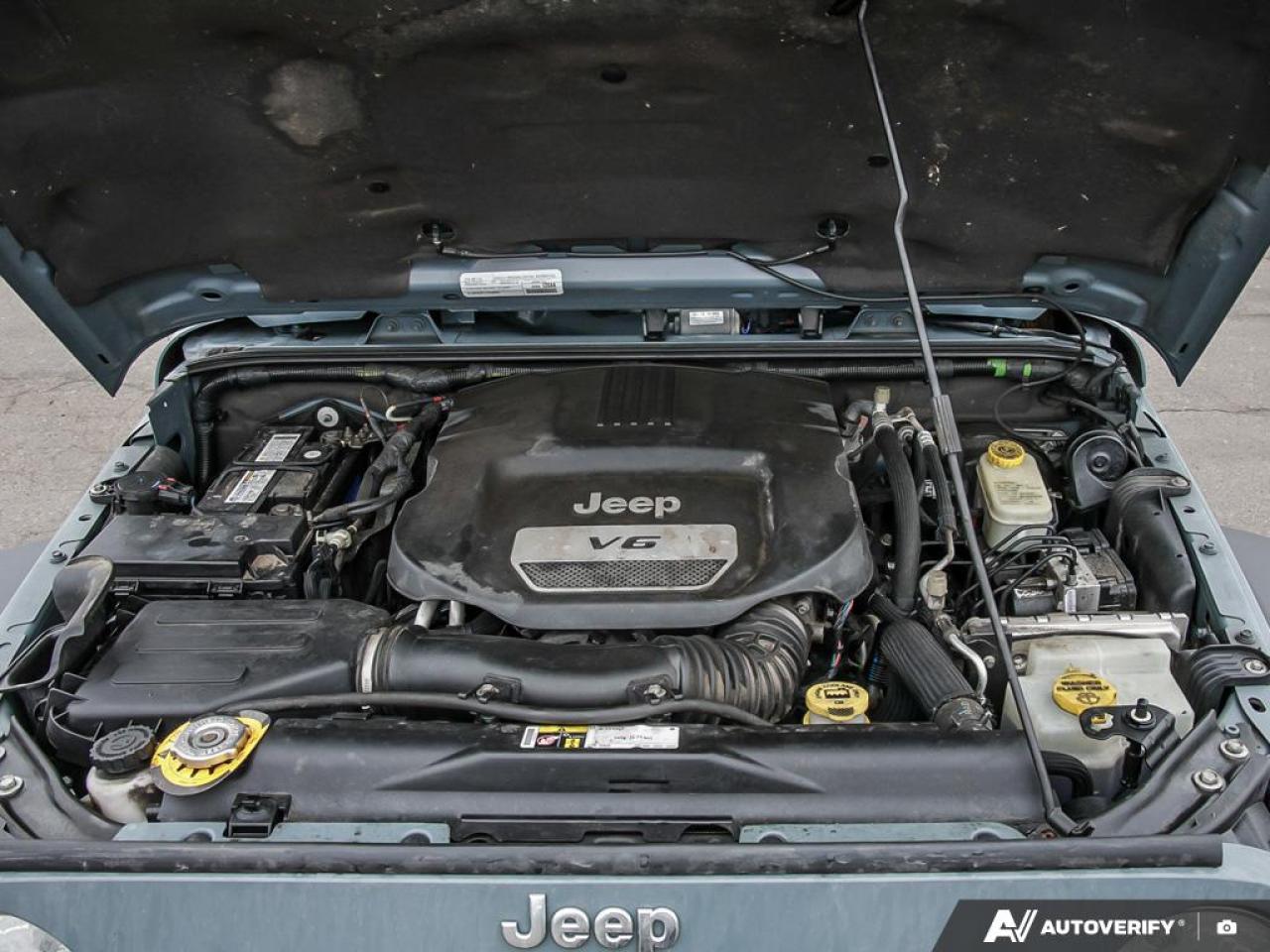 2015 Jeep WRANGLER UNLIMITED Sahara 4dr 4x4 Photo