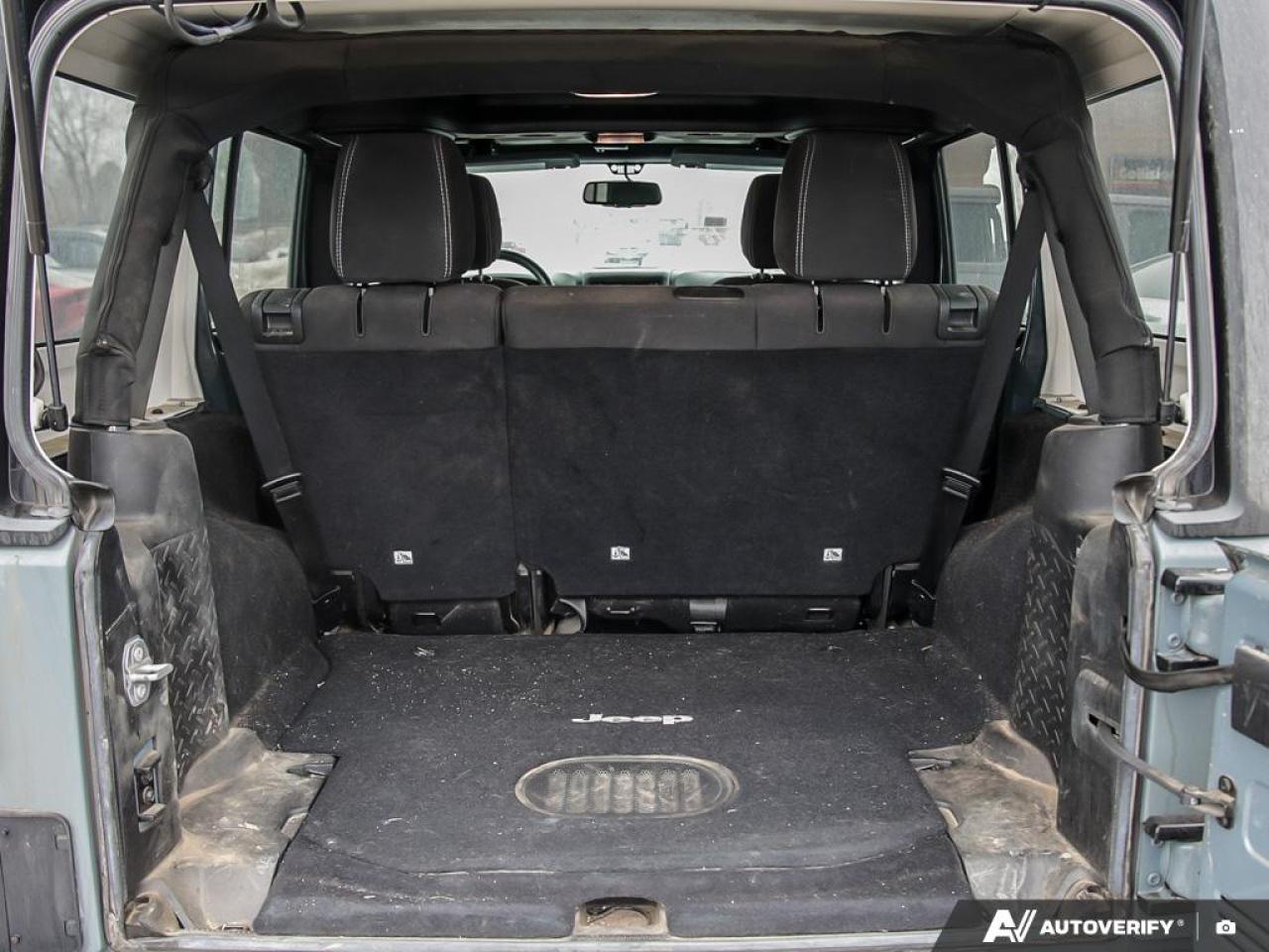 2015 Jeep WRANGLER UNLIMITED Sahara 4dr 4x4 Photo