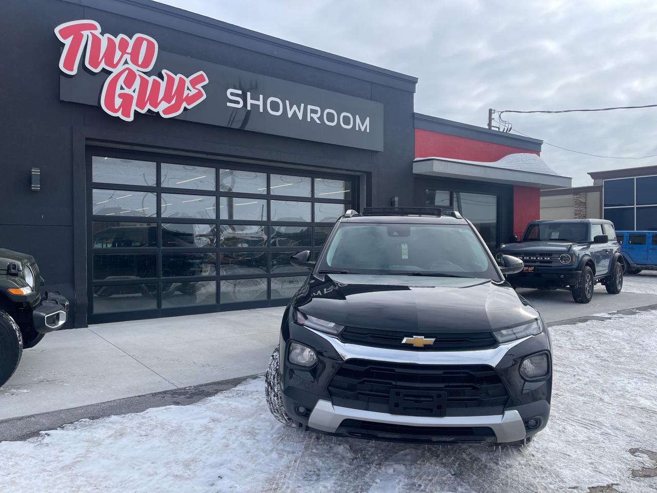 2023 Chevrolet TrailBlazer AWD 4dr LT Panoroof Back Up Camera Photo