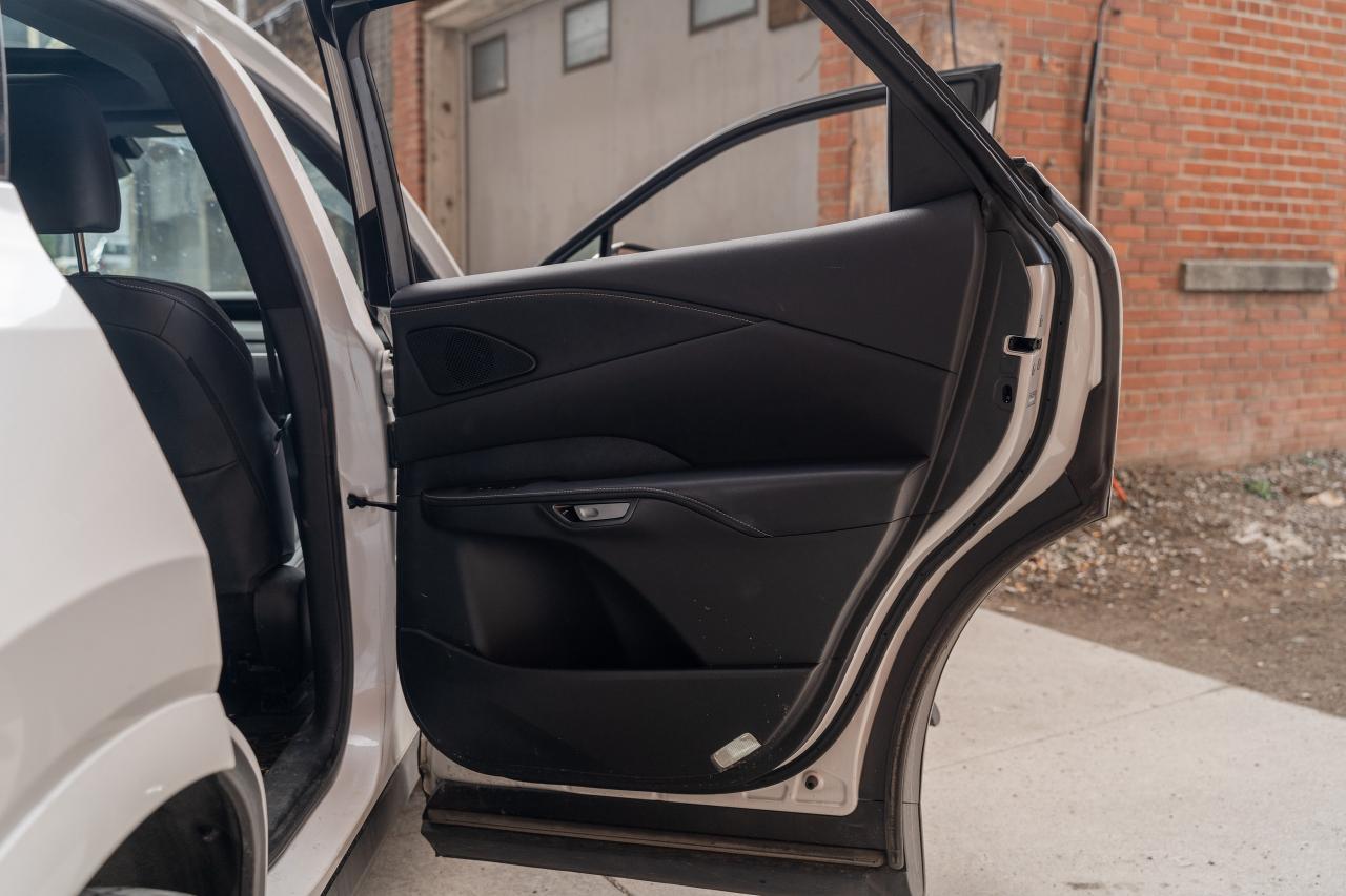 2023 Lexus RX 350h Luxury Pkg Safety Certified Welcome Trades Photo