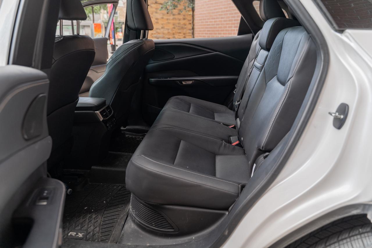 2023 Lexus RX 350h Luxury Pkg Safety Certified Welcome Trades Photo