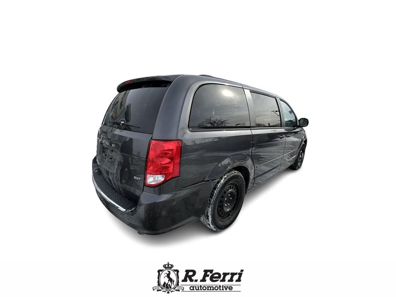 2017 Dodge Grand Caravan CVP/SXT Passenger Van Photo