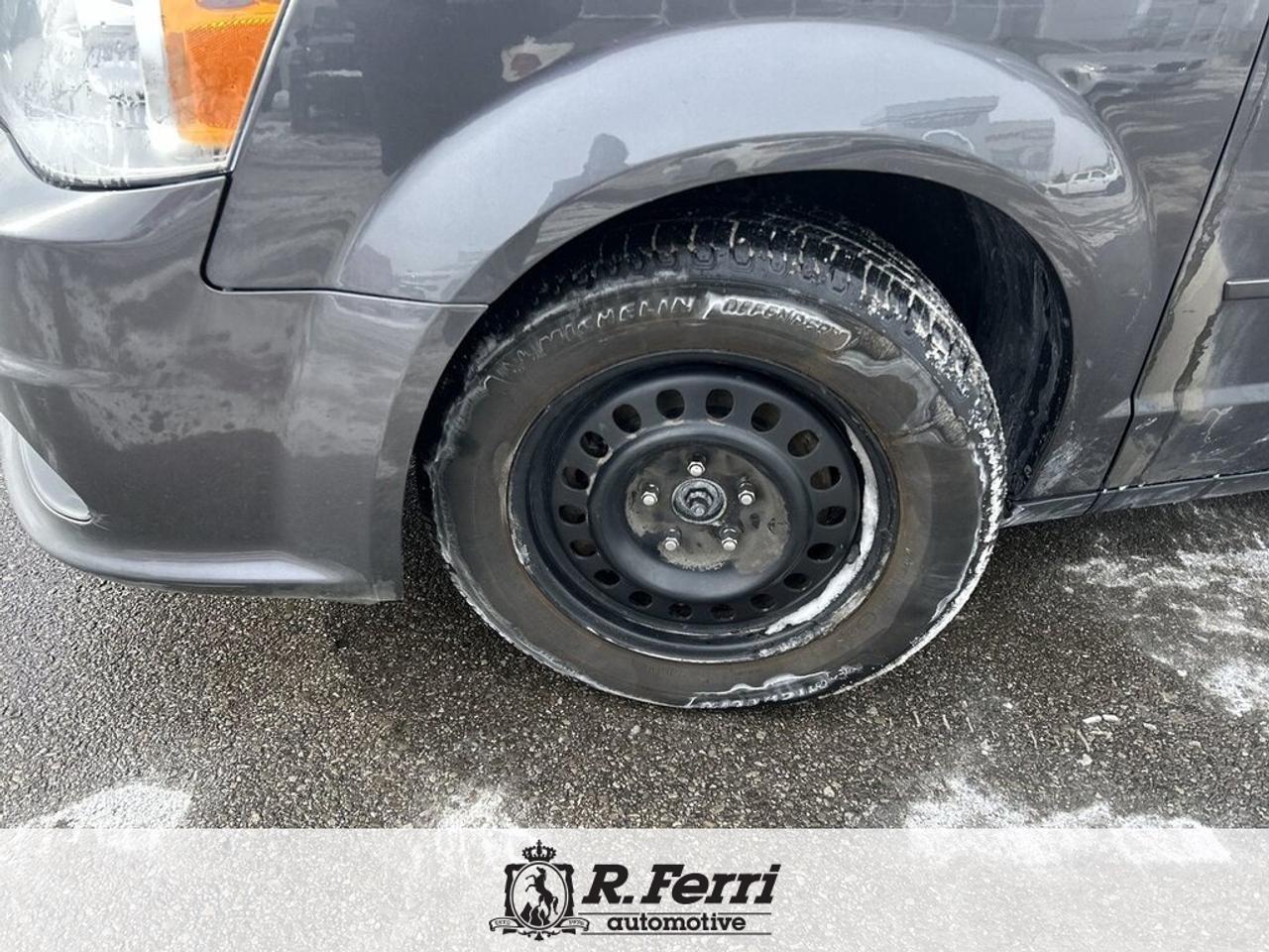 2017 Dodge Grand Caravan CVP/SXT Passenger Van Photo