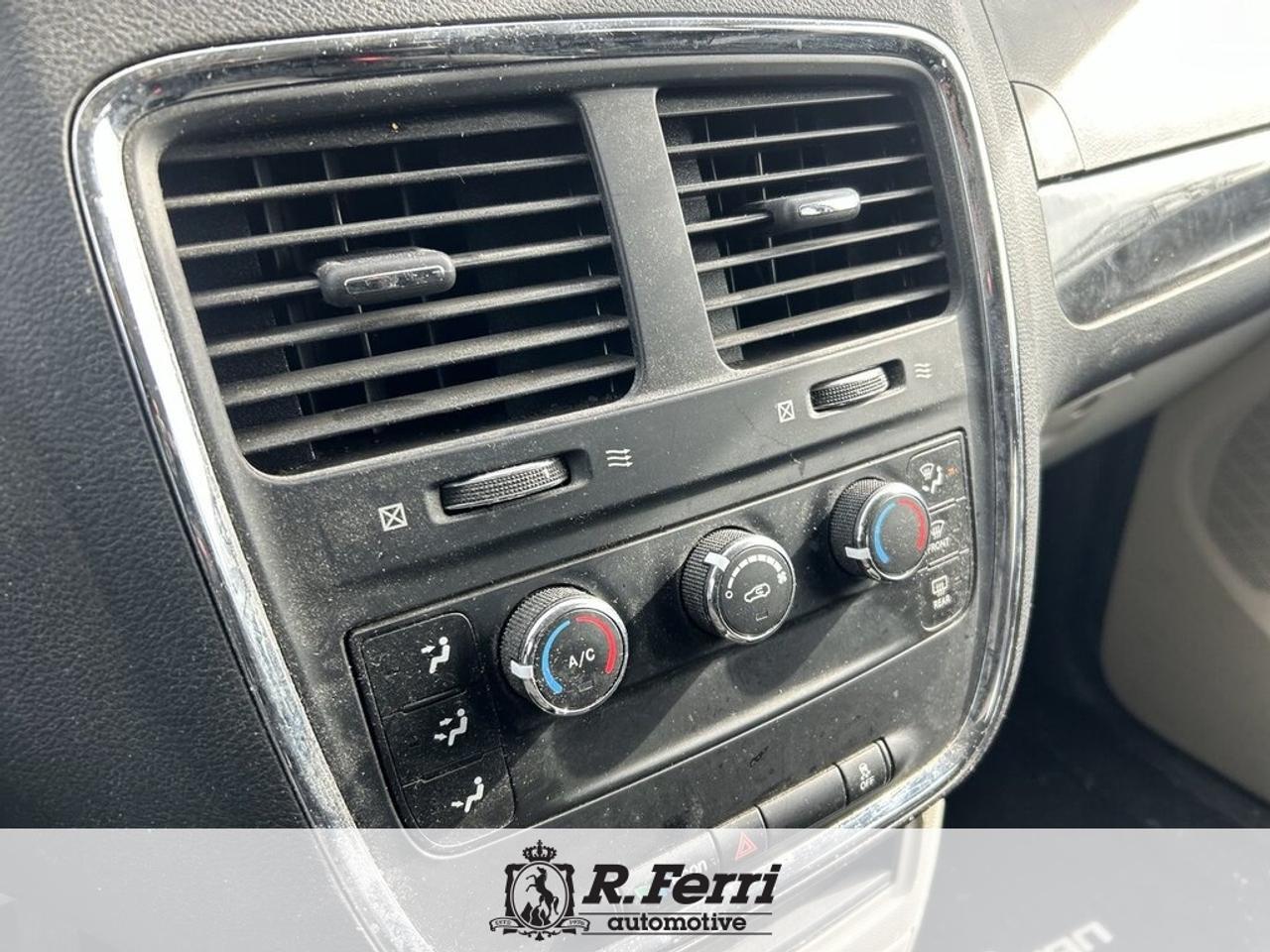 2017 Dodge Grand Caravan CVP/SXT Passenger Van Photo