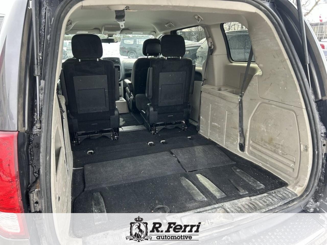 2017 Dodge Grand Caravan CVP/SXT Passenger Van Photo