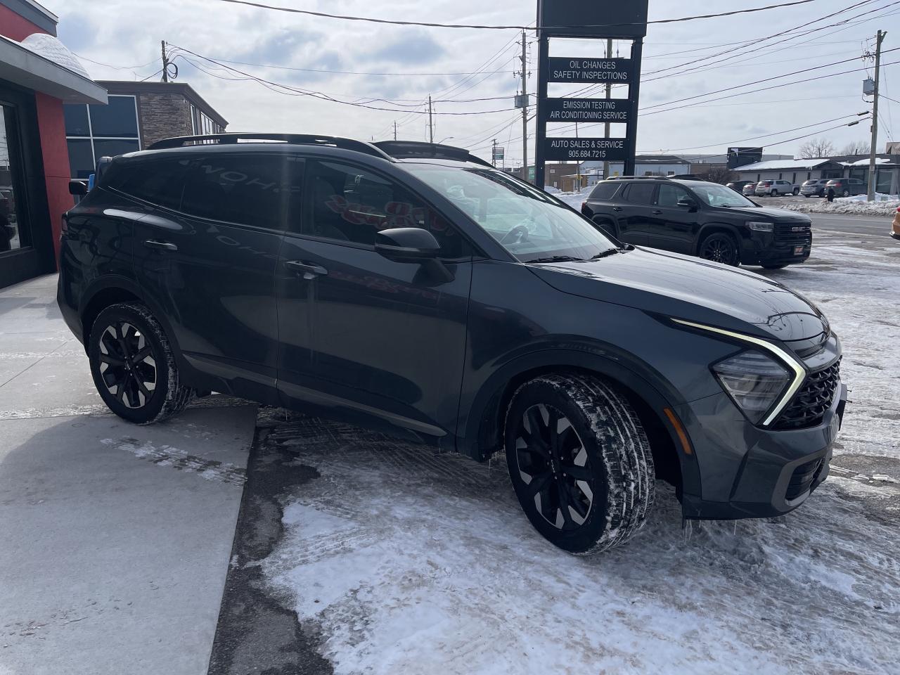 2023 Kia Sportage X-Line Limited AWD w-Black Interior Nav Sunroof Photo