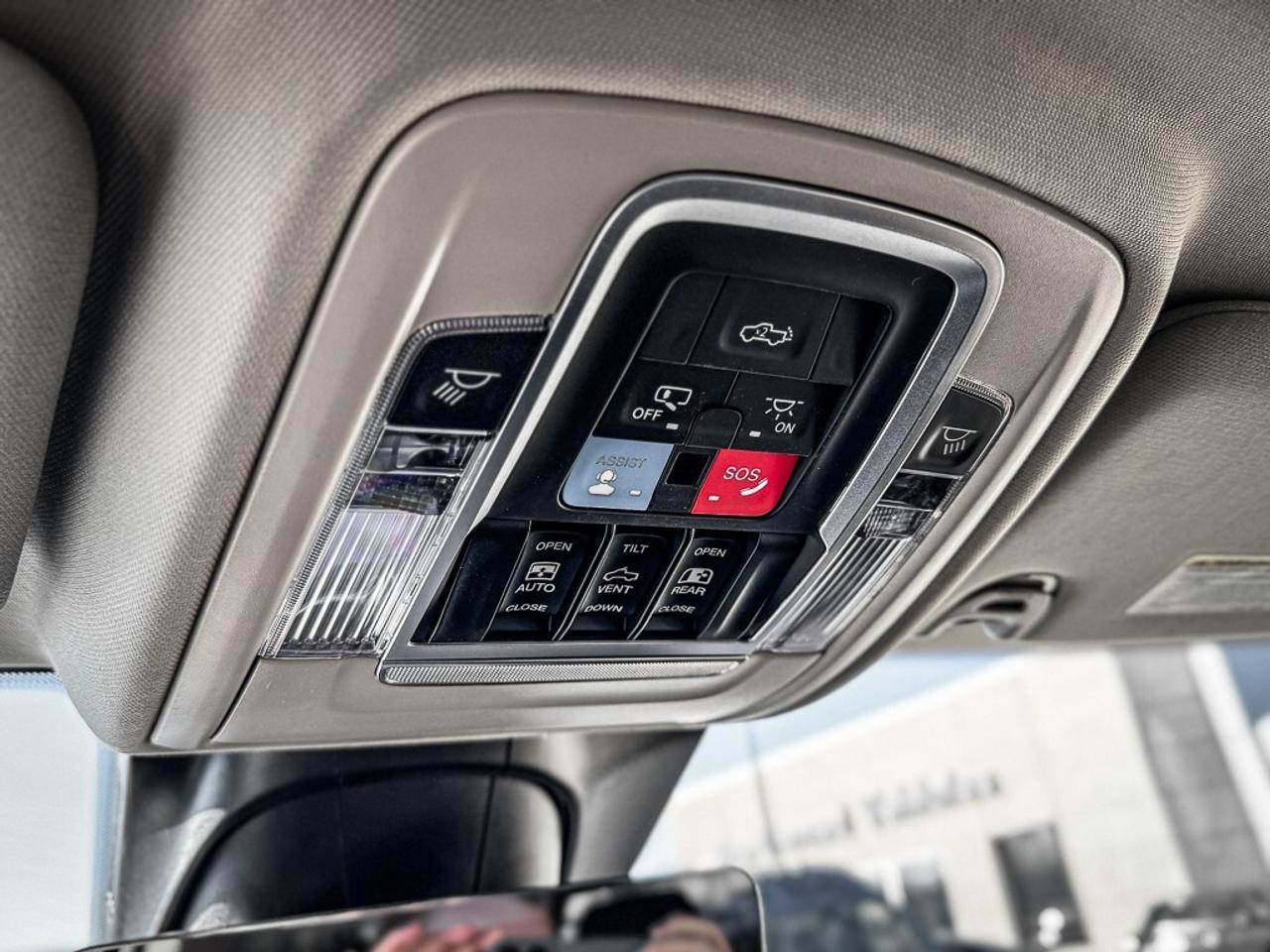 2025 RAM 3500 Limited   CREW   LONGHORN   LEVEL 1   5TH WHEEL PR Photo