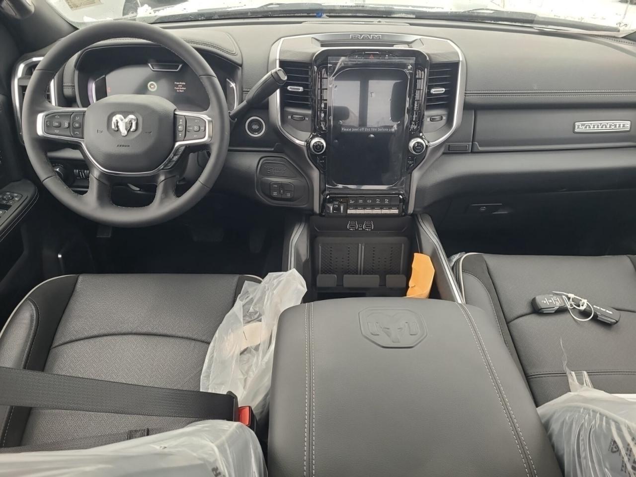 2025 RAM 3500 Laramie   CREW   LEVEL 1   SPORT APPEARANCE   5TH Photo