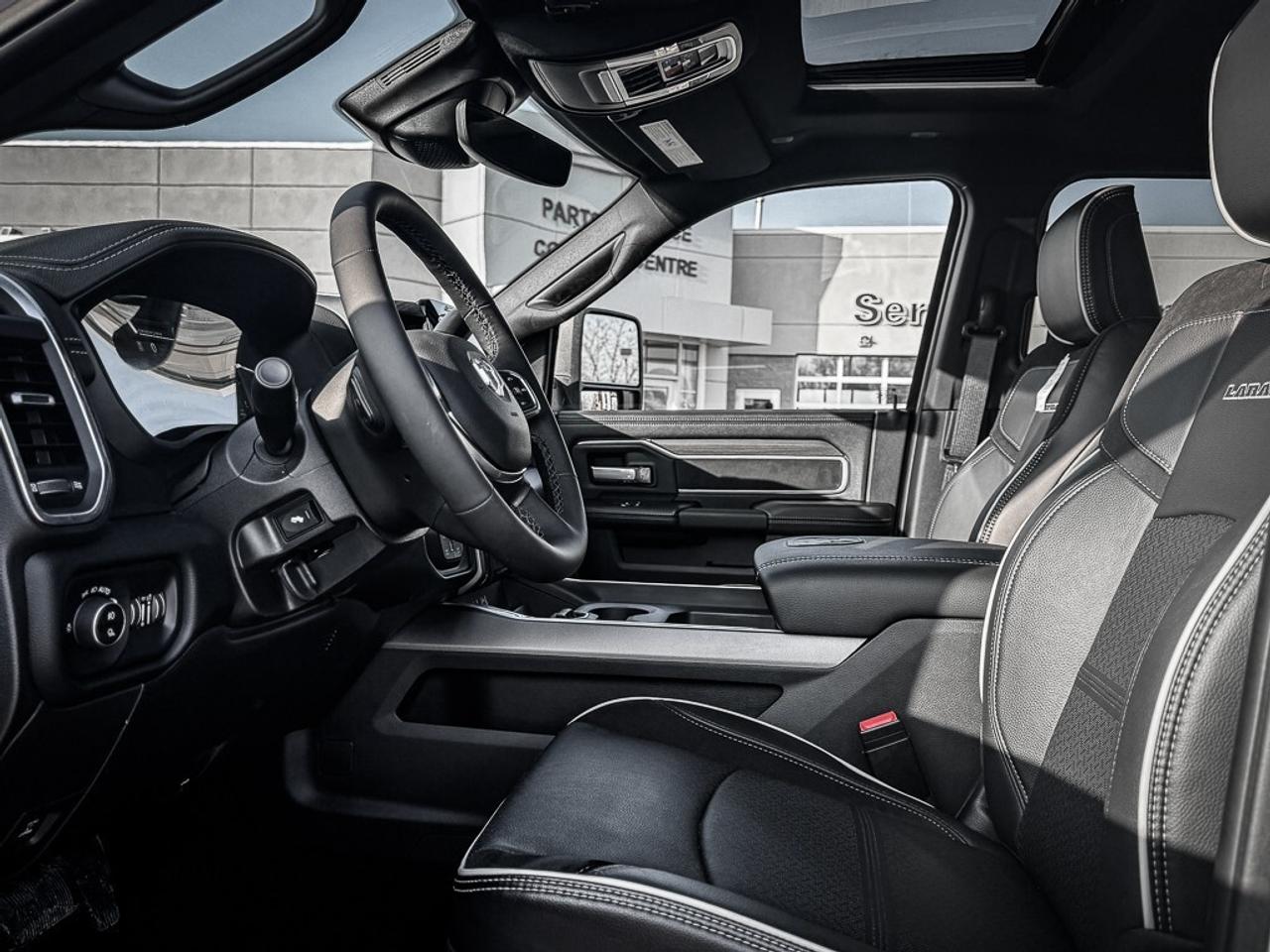 2025 RAM 3500 Laramie   CREW   LEVEL 1   SPORT APPEARANCE   5TH Photo