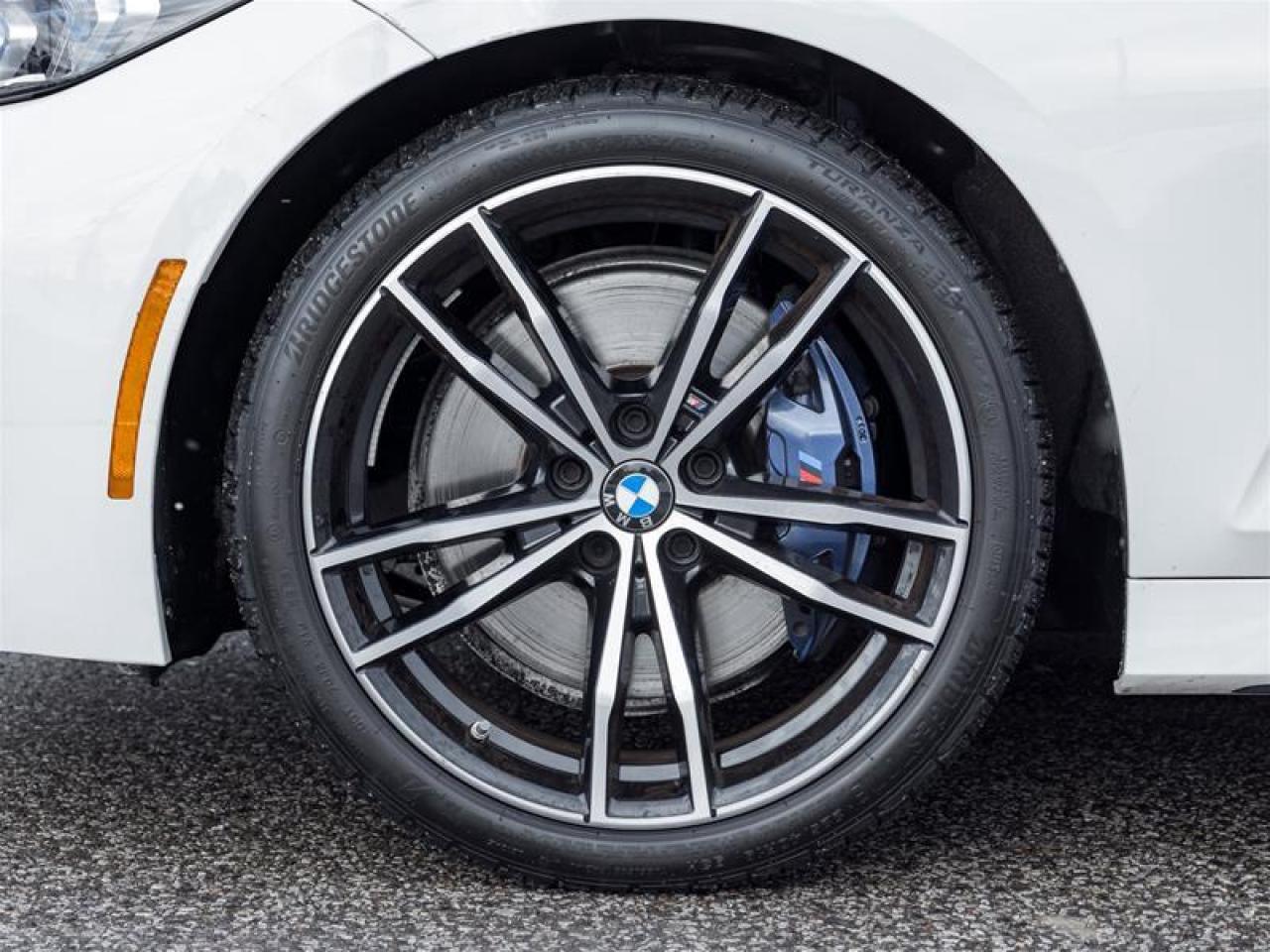 2023 BMW 330 i xDrive 4dr All-Wheel Drive Sedan Photo4