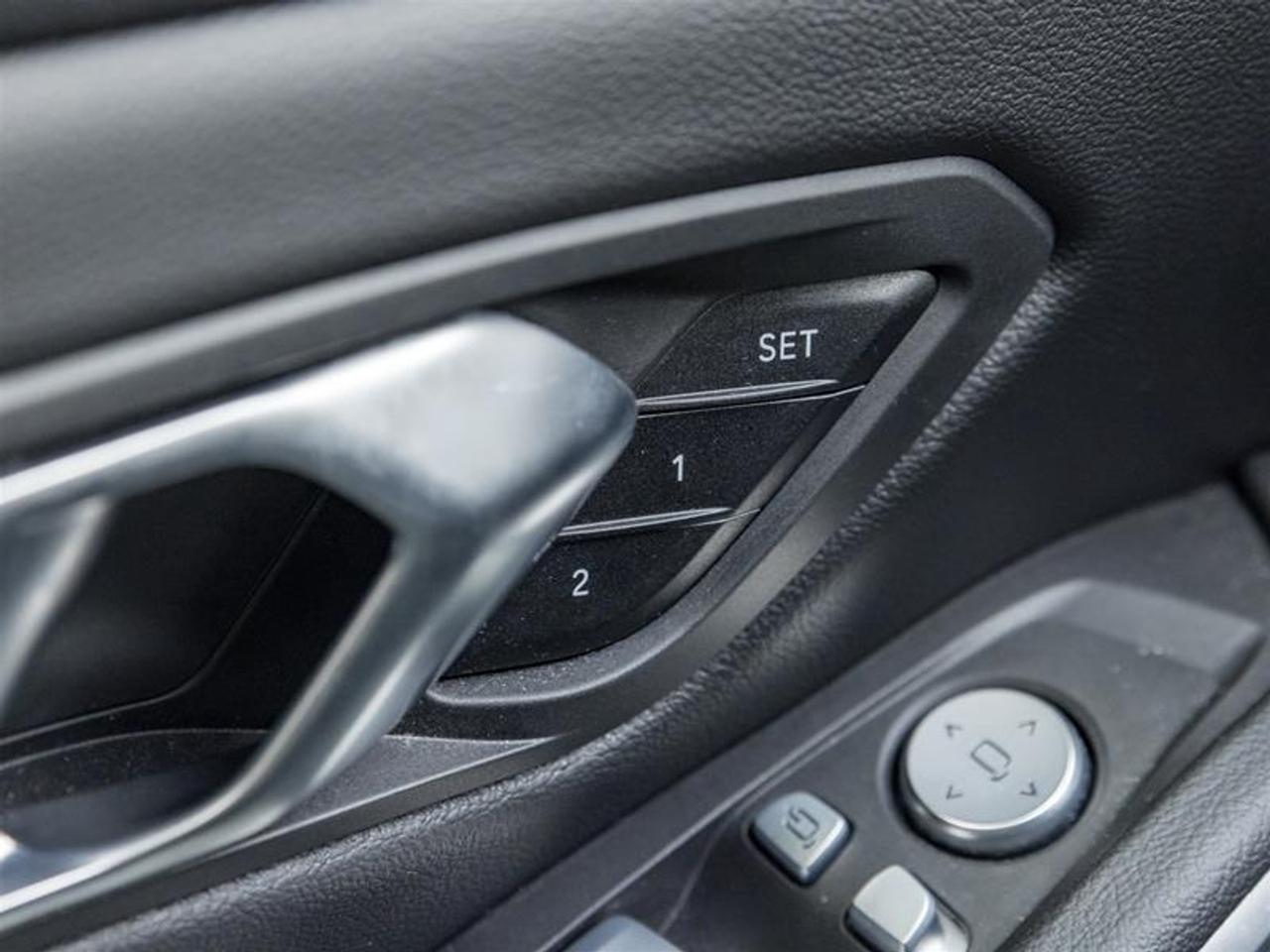 2023 BMW 330 i xDrive 4dr All-Wheel Drive Sedan Photo