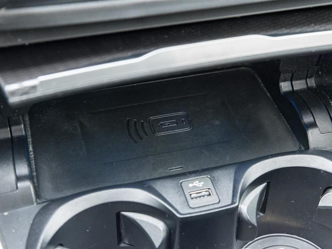 2023 BMW 330 i xDrive 4dr All-Wheel Drive Sedan Photo