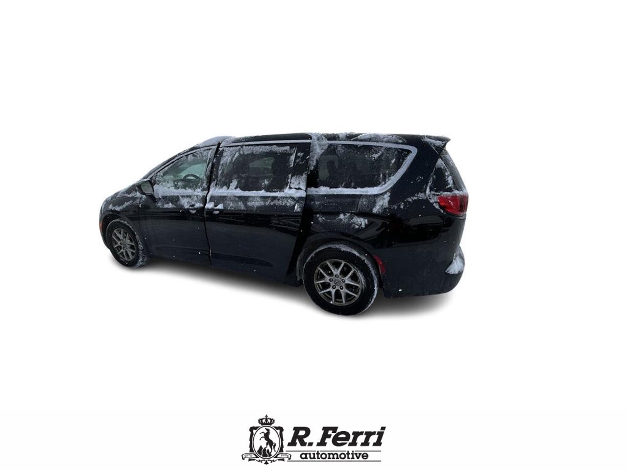 2022 Chrysler Grand Caravan SXT Front-Wheel Drive Passenger Van Photo