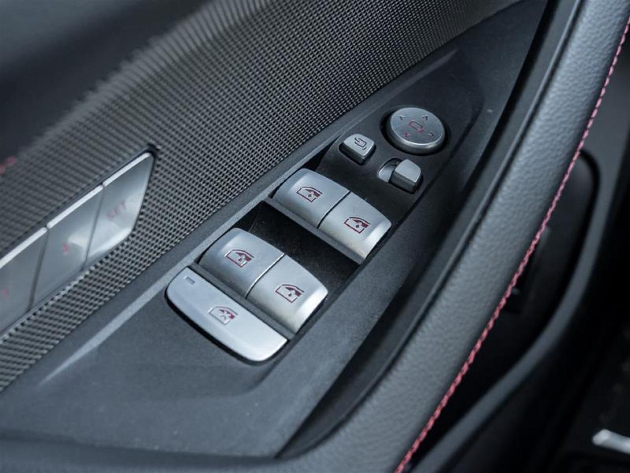 2025 BMW 430i  Photo