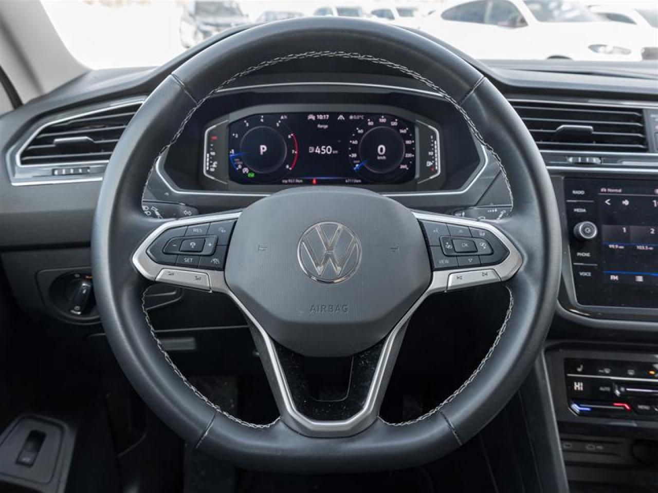 2024 Volkswagen Tiguan Comfortline 4dr All-wheel Drive 4MOTION Photo