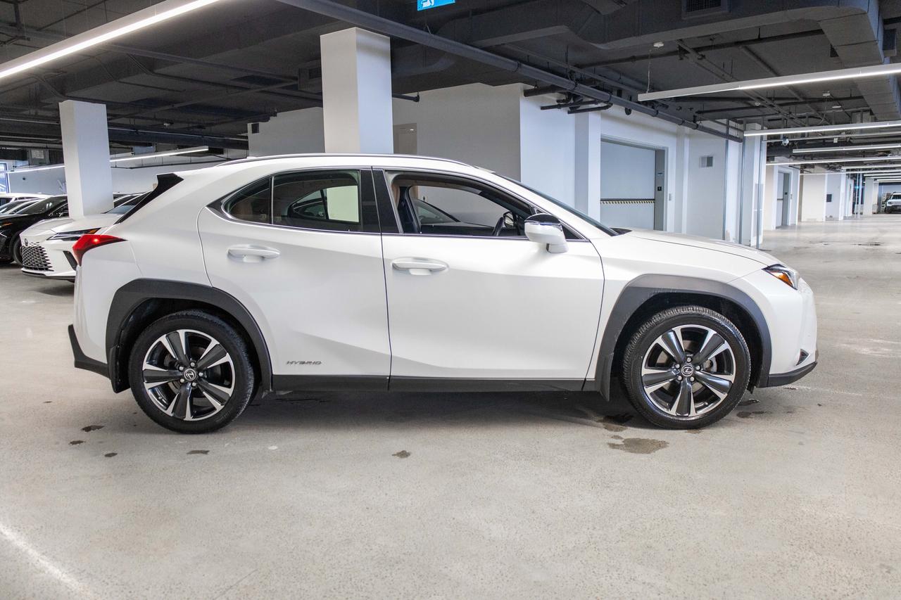 2021 Lexus UX Luxury Pkg Safety Certified Welcome Trades Photo