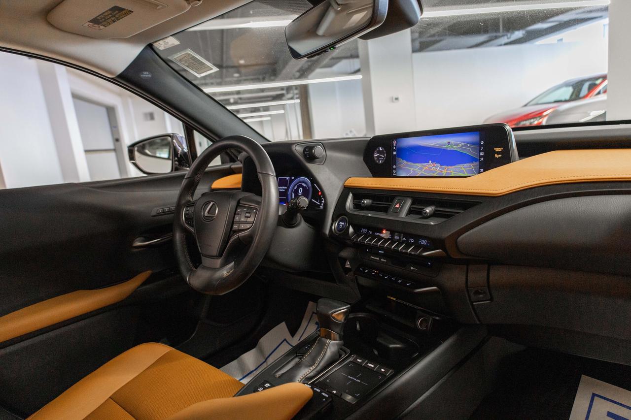 2021 Lexus UX Luxury Pkg Safety Certified Welcome Trades Photo