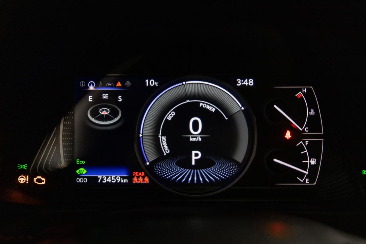 2021 Lexus UX Luxury Pkg Safety Certified Welcome Trades Photo