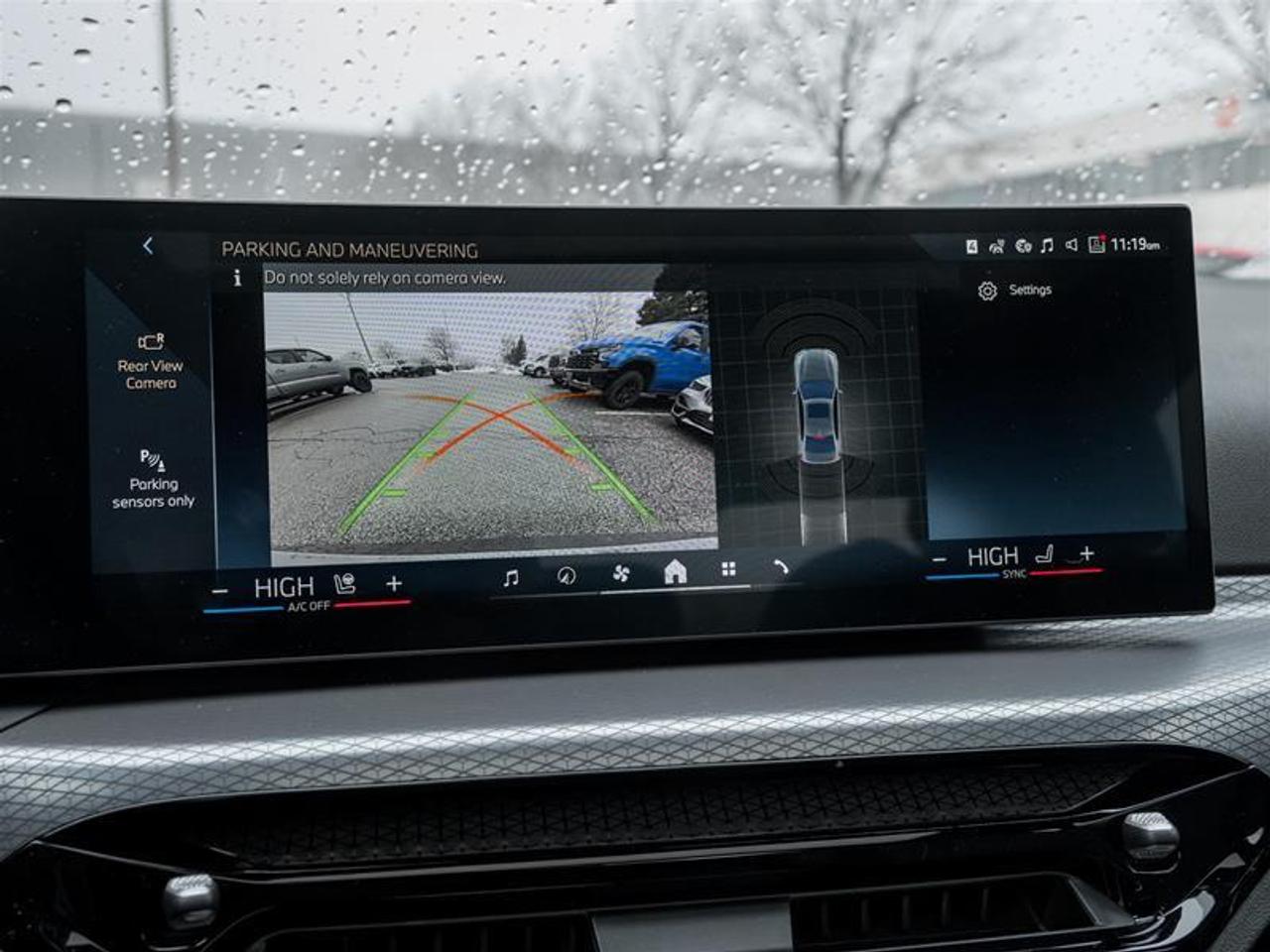 2026 BMW 330 i xDrive 4dr All-Wheel Drive Sedan Photo