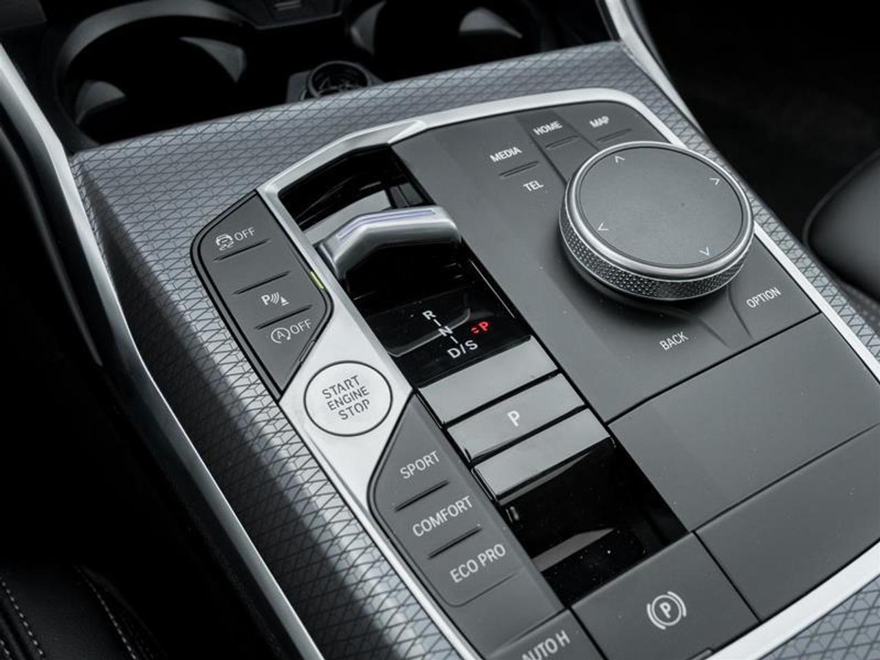2026 BMW 330 i xDrive 4dr All-Wheel Drive Sedan Photo