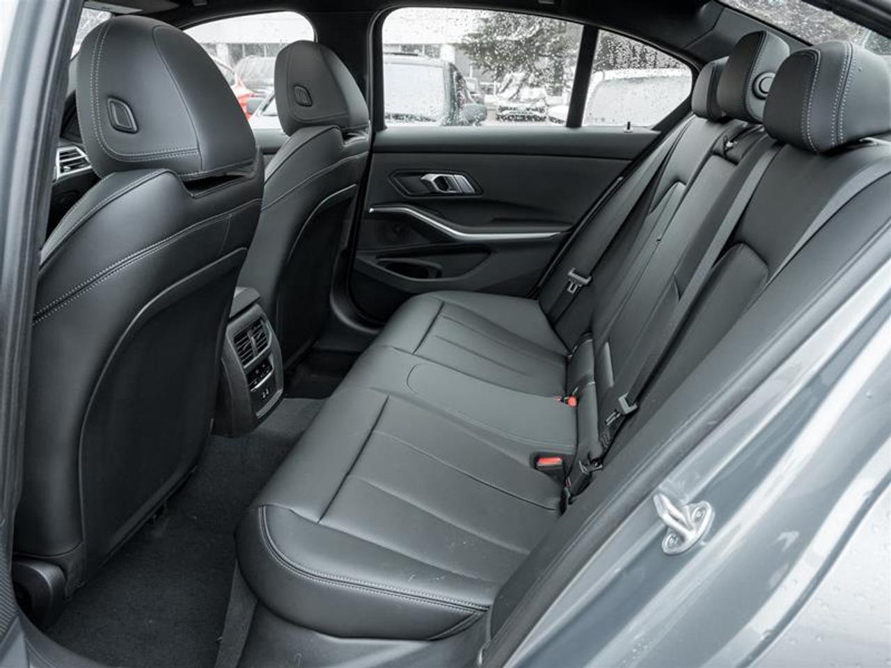 2026 BMW 330 i xDrive 4dr All-Wheel Drive Sedan Photo