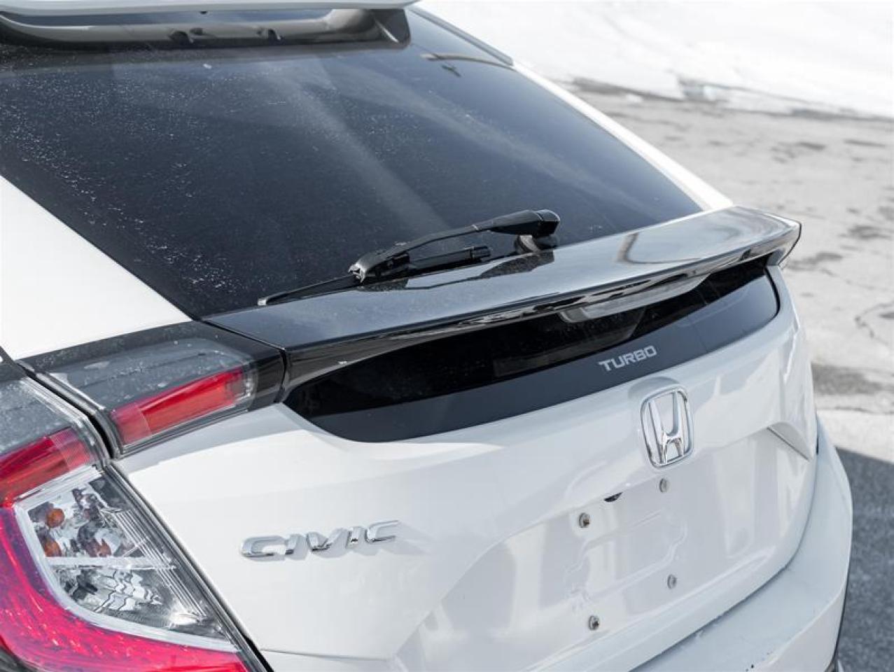 2018 Honda Civic LX (CVT) 4dr Hatchback Photo