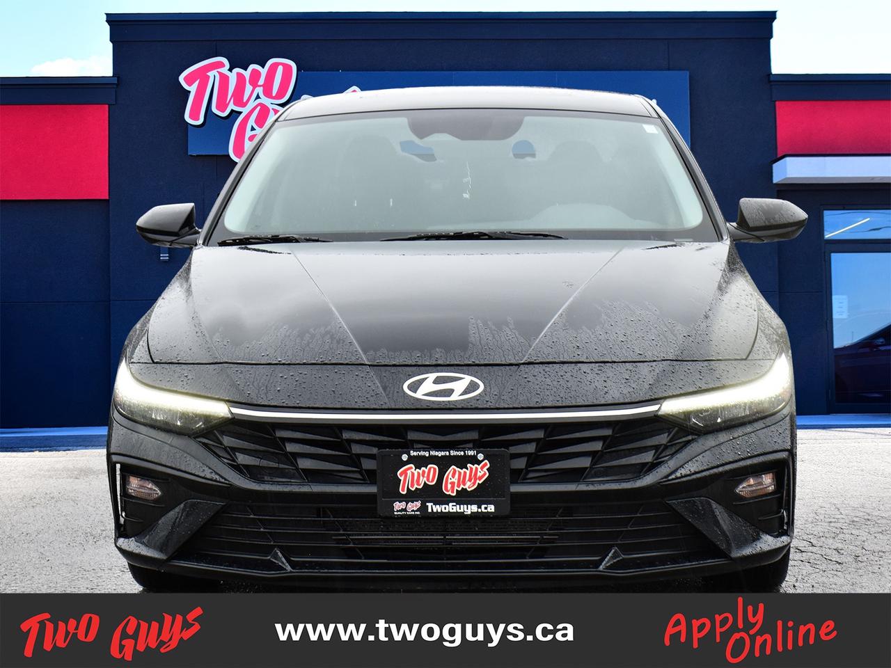 2024 Hyundai Elantra Preferred IVT w-Tech Pkg Sunroof Nav Back Up Cam Photo