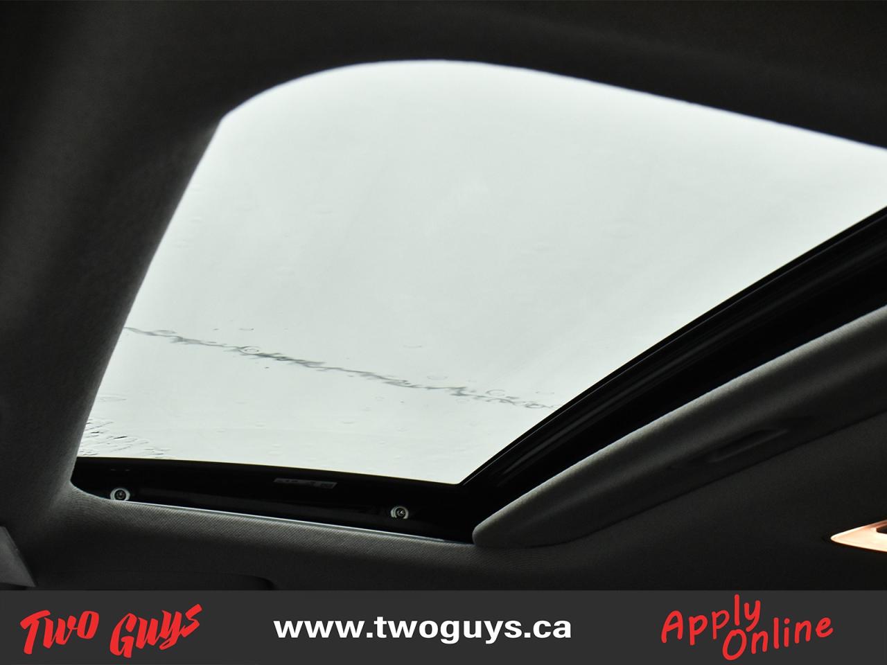 2024 Hyundai Elantra Preferred IVT w-Tech Pkg Sunroof Nav Back Up Cam Photo