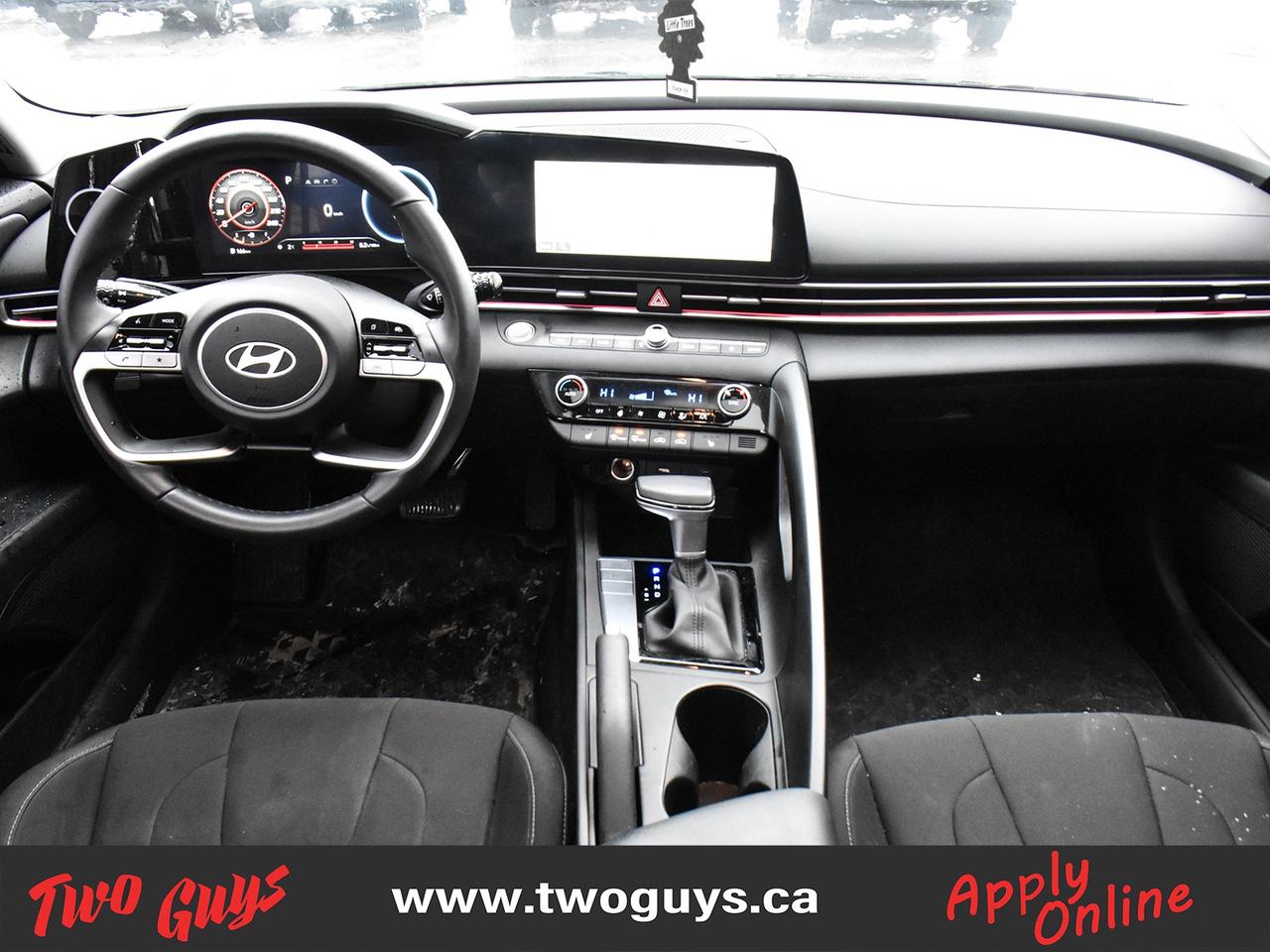 2024 Hyundai Elantra Preferred IVT w-Tech Pkg Sunroof Nav Back Up Cam Photo