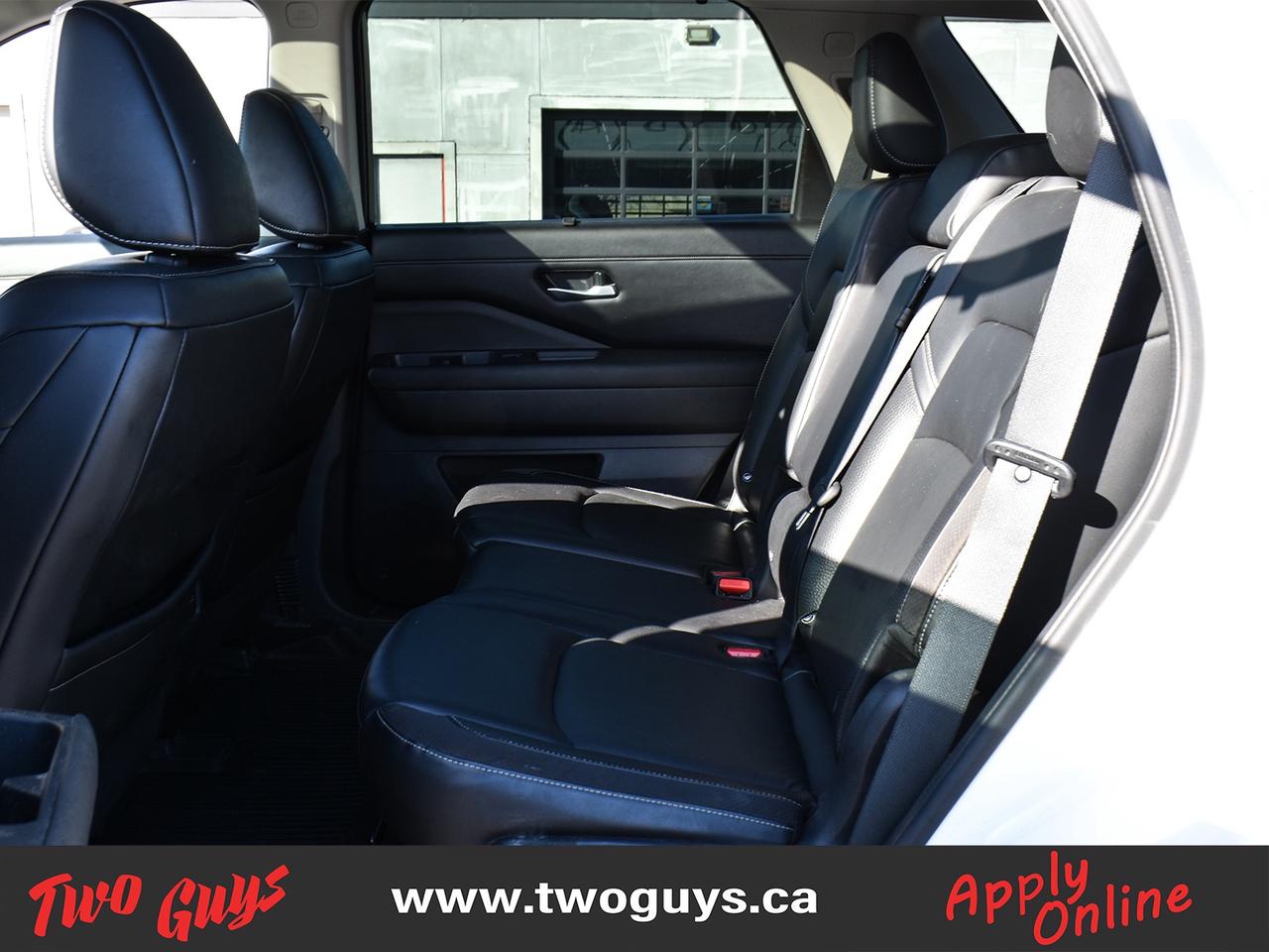 2022 Nissan Pathfinder SL Premium    New Tires   Leather   Panoroof   Nav Photo