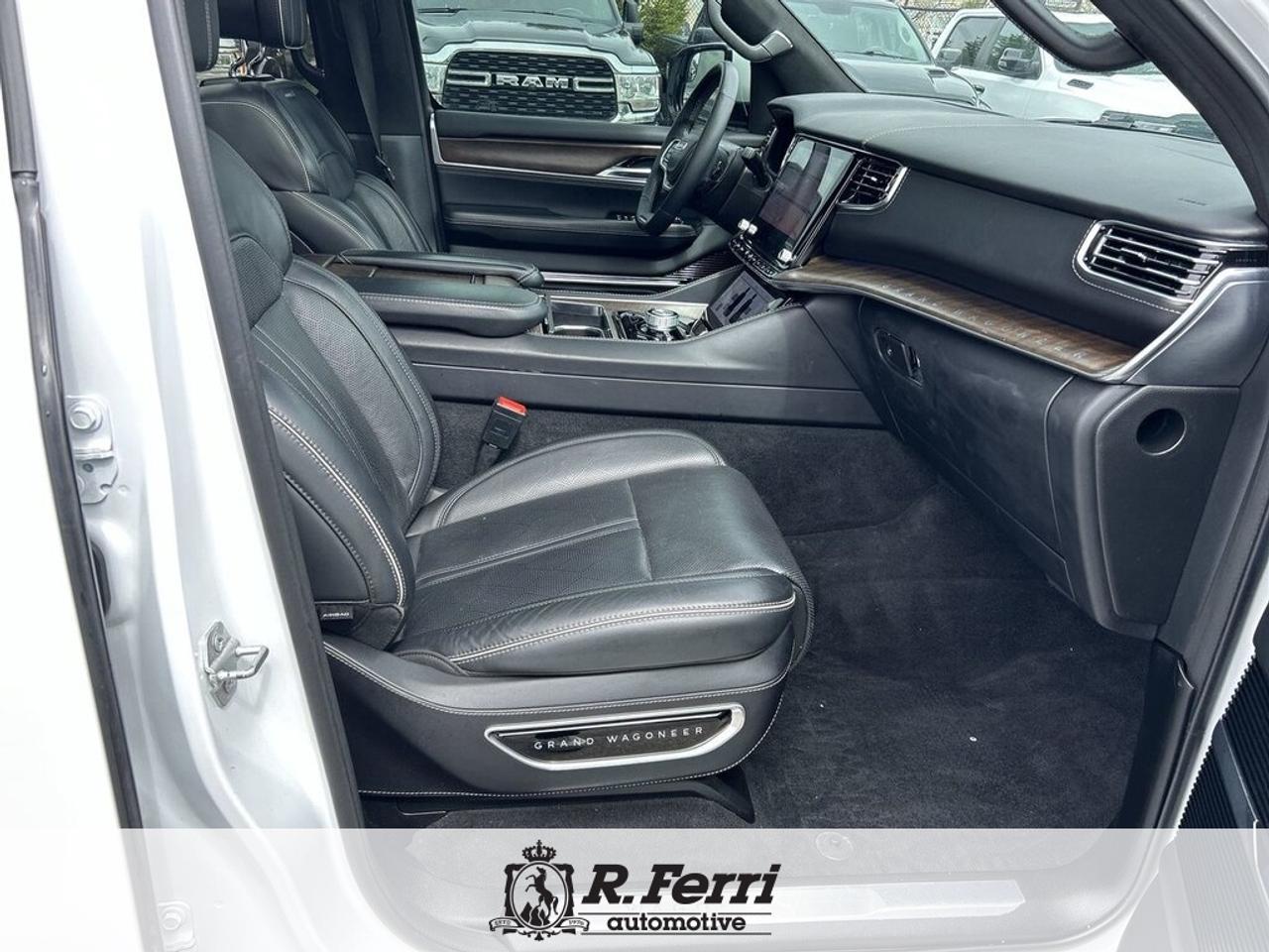 2022 Jeep Grand Wagoneer Series II 4dr 4x4 Photo