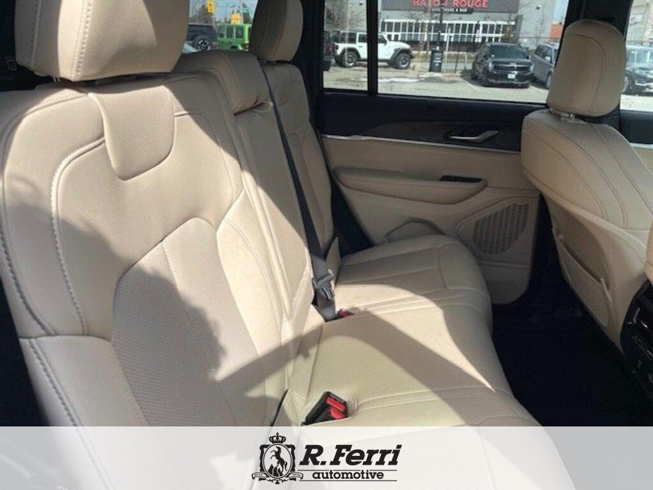 2025 Jeep Grand Cherokee Limited 4dr 4x4 Photo